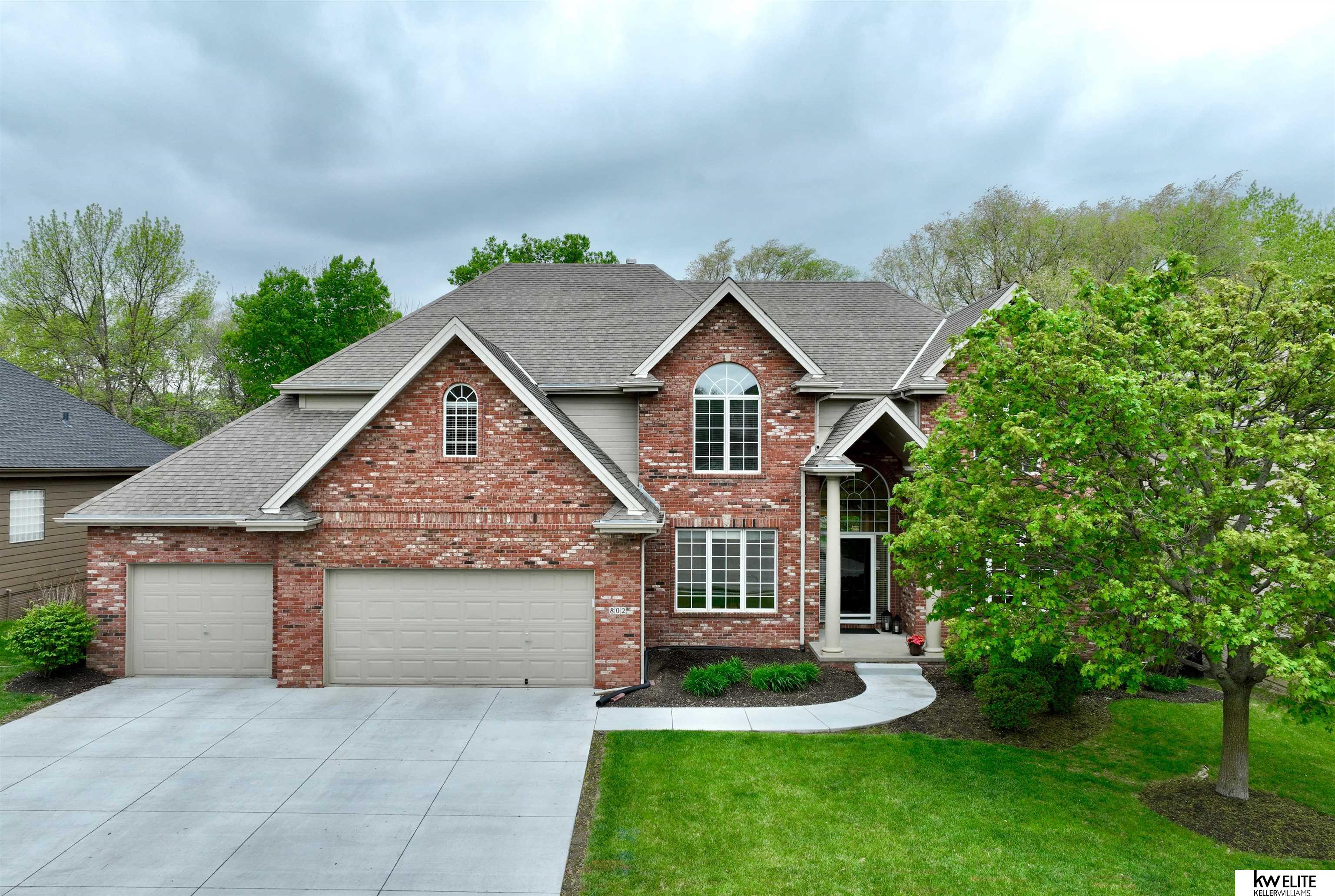 802 S 182nd Street, Omaha, Nebraska image 1