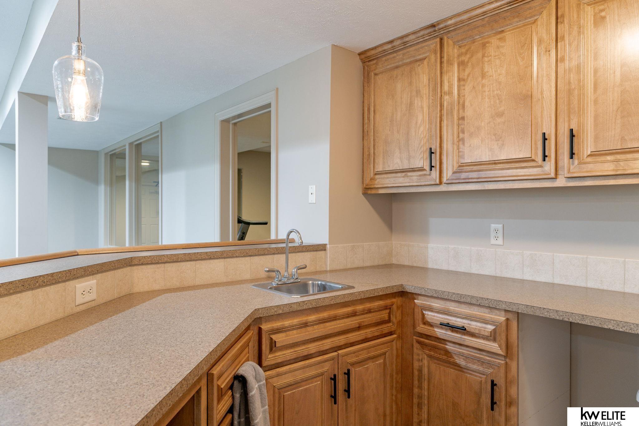 802 S 182nd Street, Omaha, Nebraska image 31