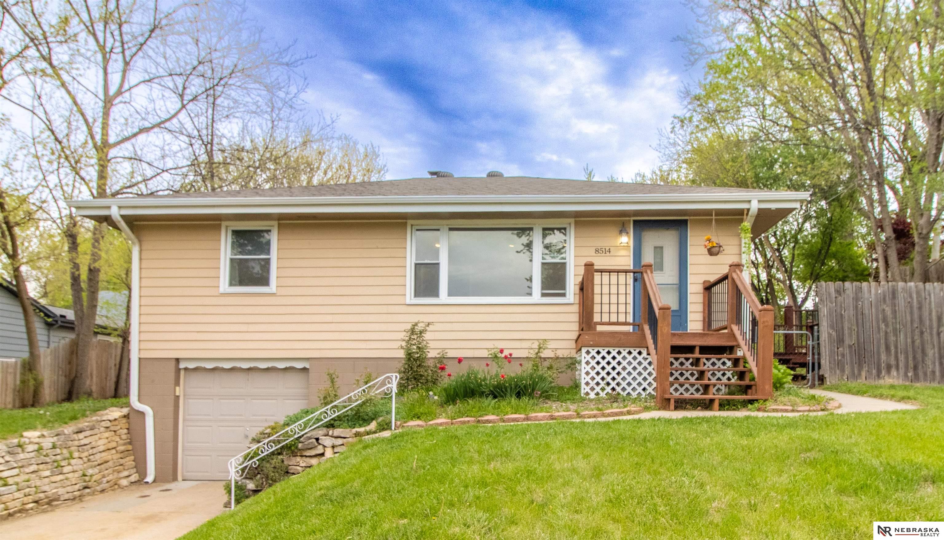 8514 Pinkney Street, Omaha, Nebraska image 2