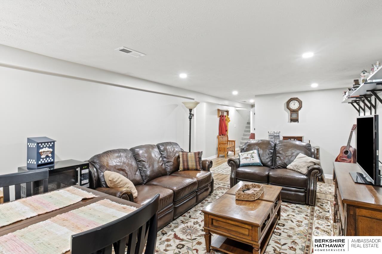 826 S 59th Street, Omaha, Nebraska image 20