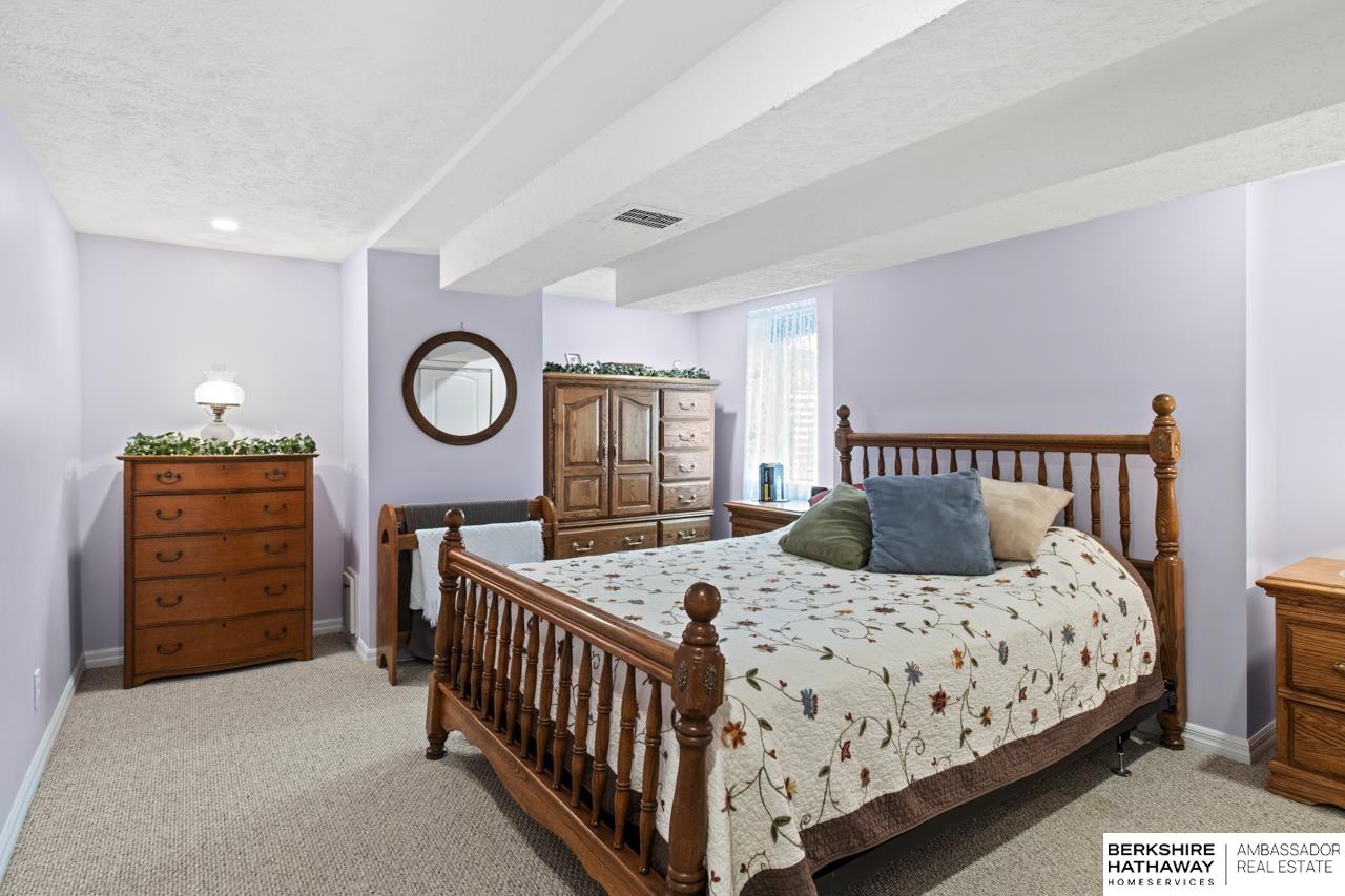 826 S 59th Street, Omaha, Nebraska image 21