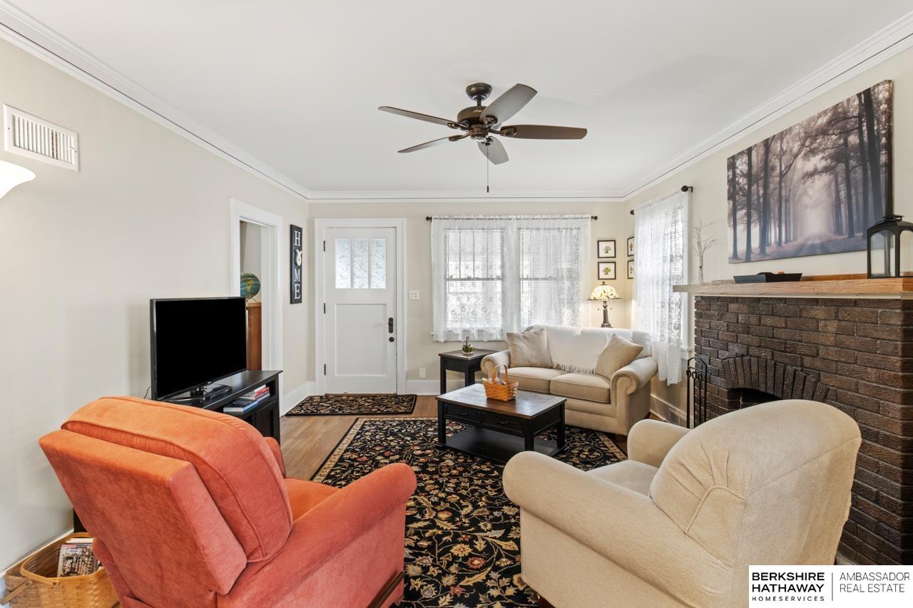 826 S 59th Street, Omaha, Nebraska image 4