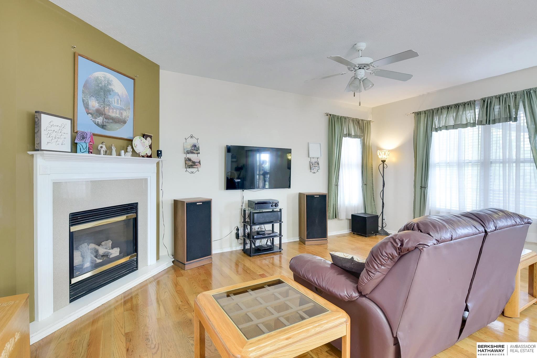 5012 S 194th Street, Omaha, Nebraska image 6