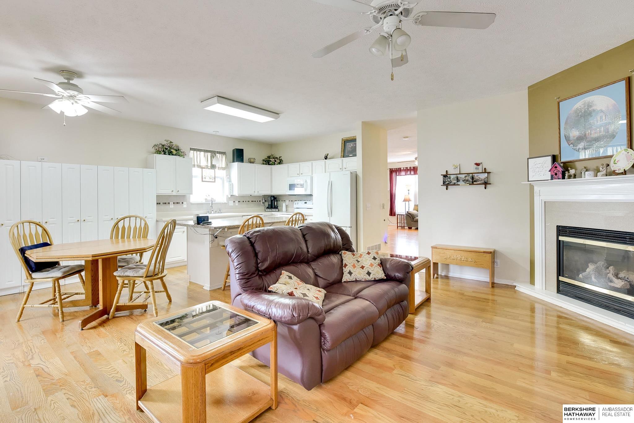 5012 S 194th Street, Omaha, Nebraska image 9