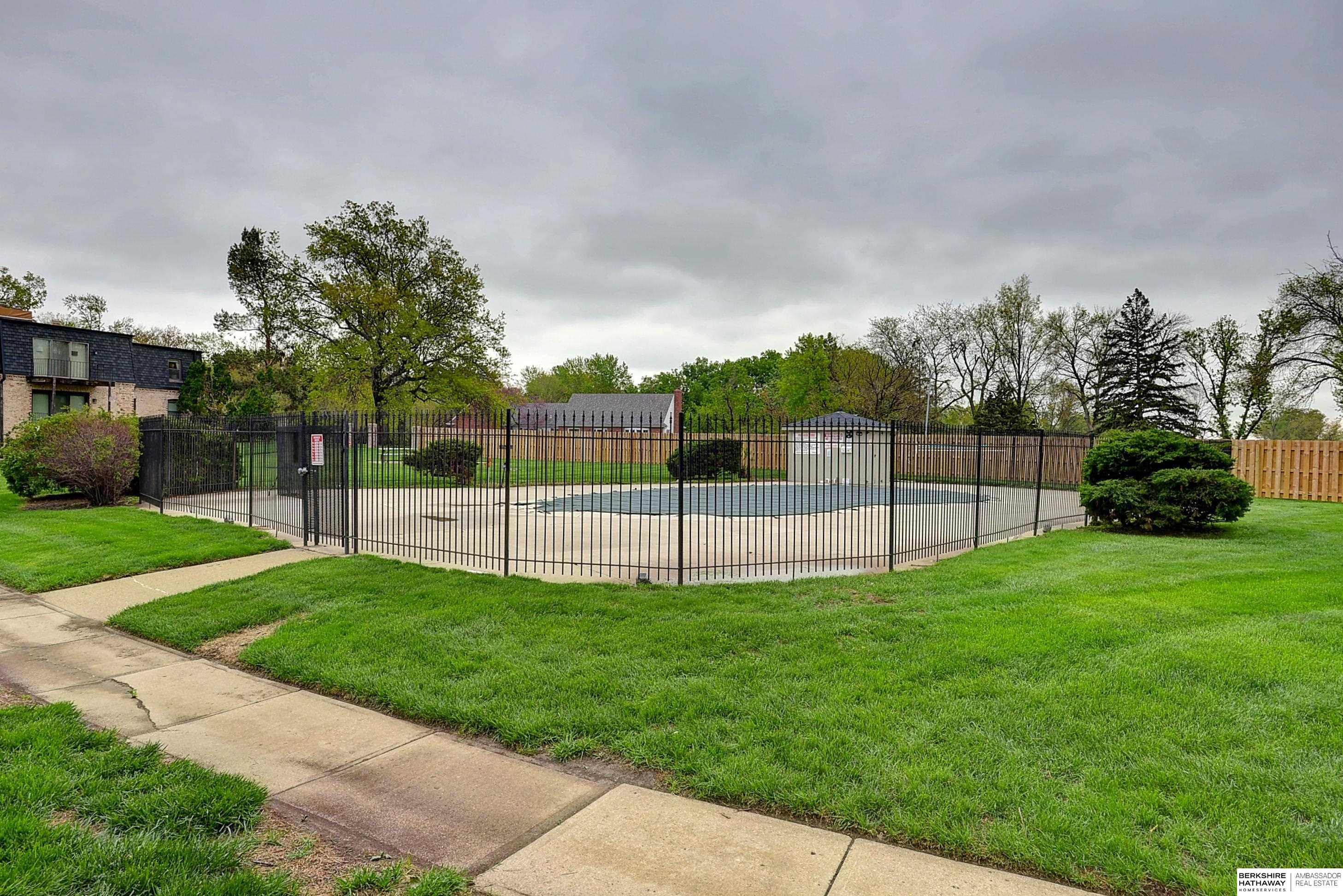 12784 Deauville Drive #1-303, Omaha, Nebraska image 18