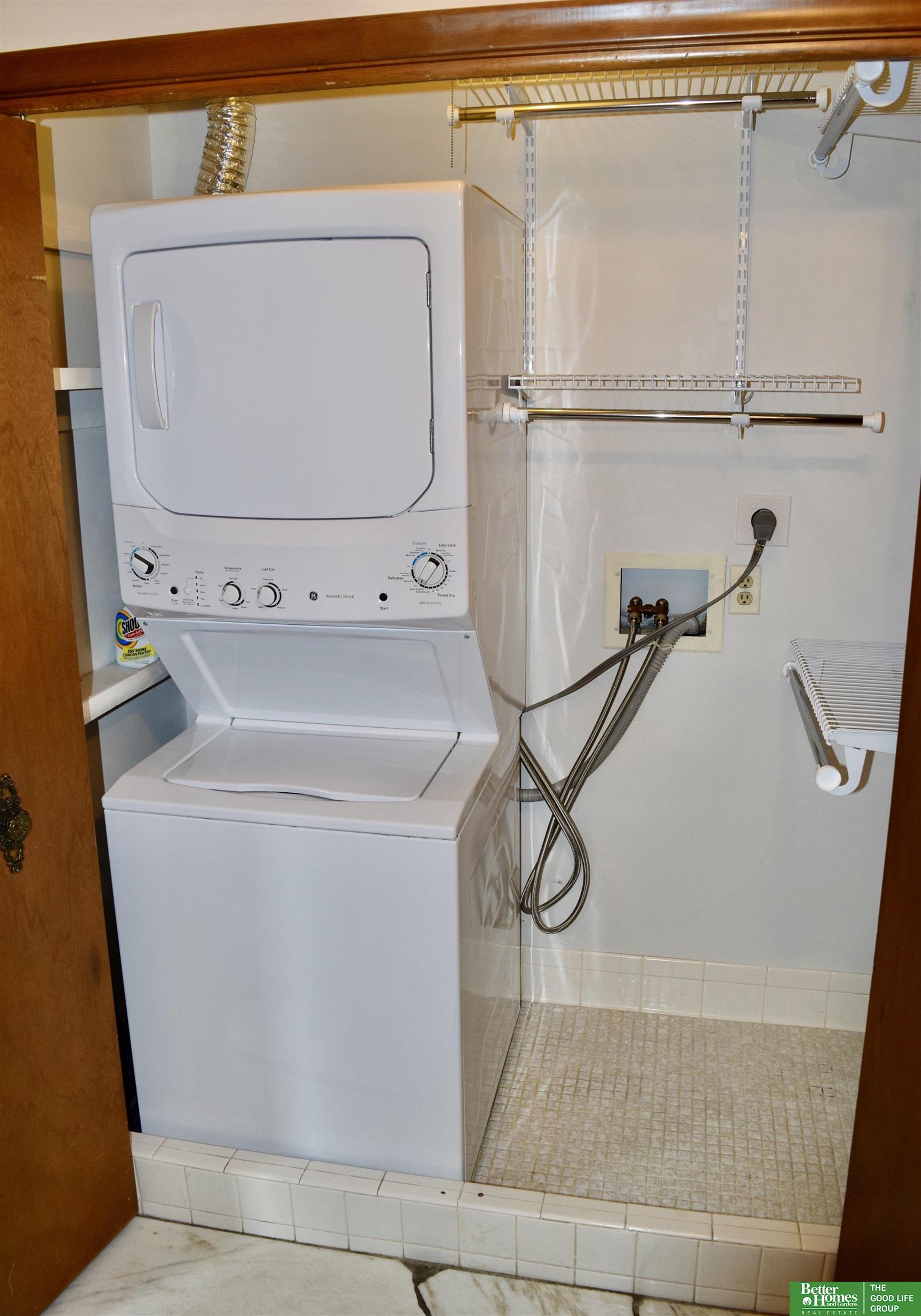 6013 Oakcrest Plaza #33, Omaha, Nebraska image 39