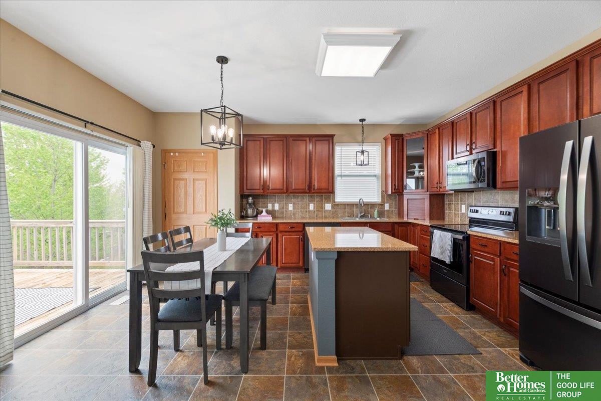 2413 S Mineral Drive, Papillion, Nebraska image 18