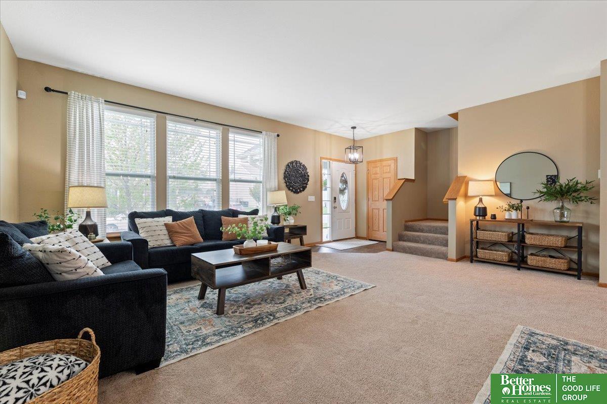 2413 S Mineral Drive, Papillion, Nebraska image 9