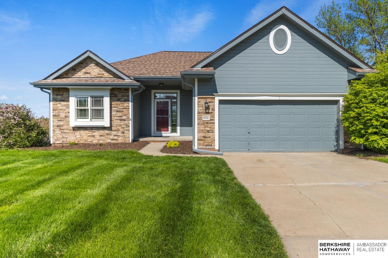 6735 N 150 Street, Omaha, Nebraska image 1