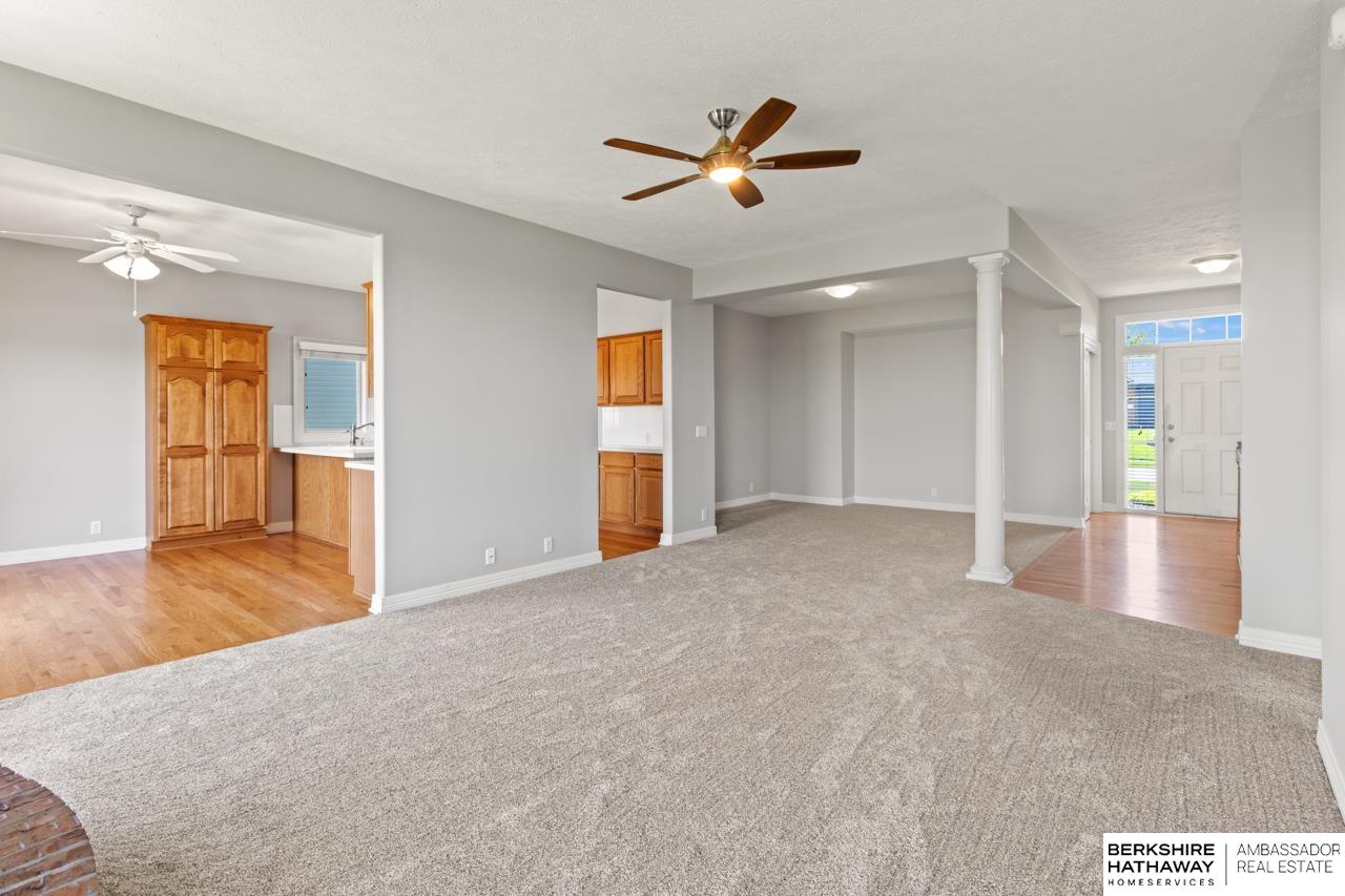 6735 N 150 Street, Omaha, Nebraska image 3