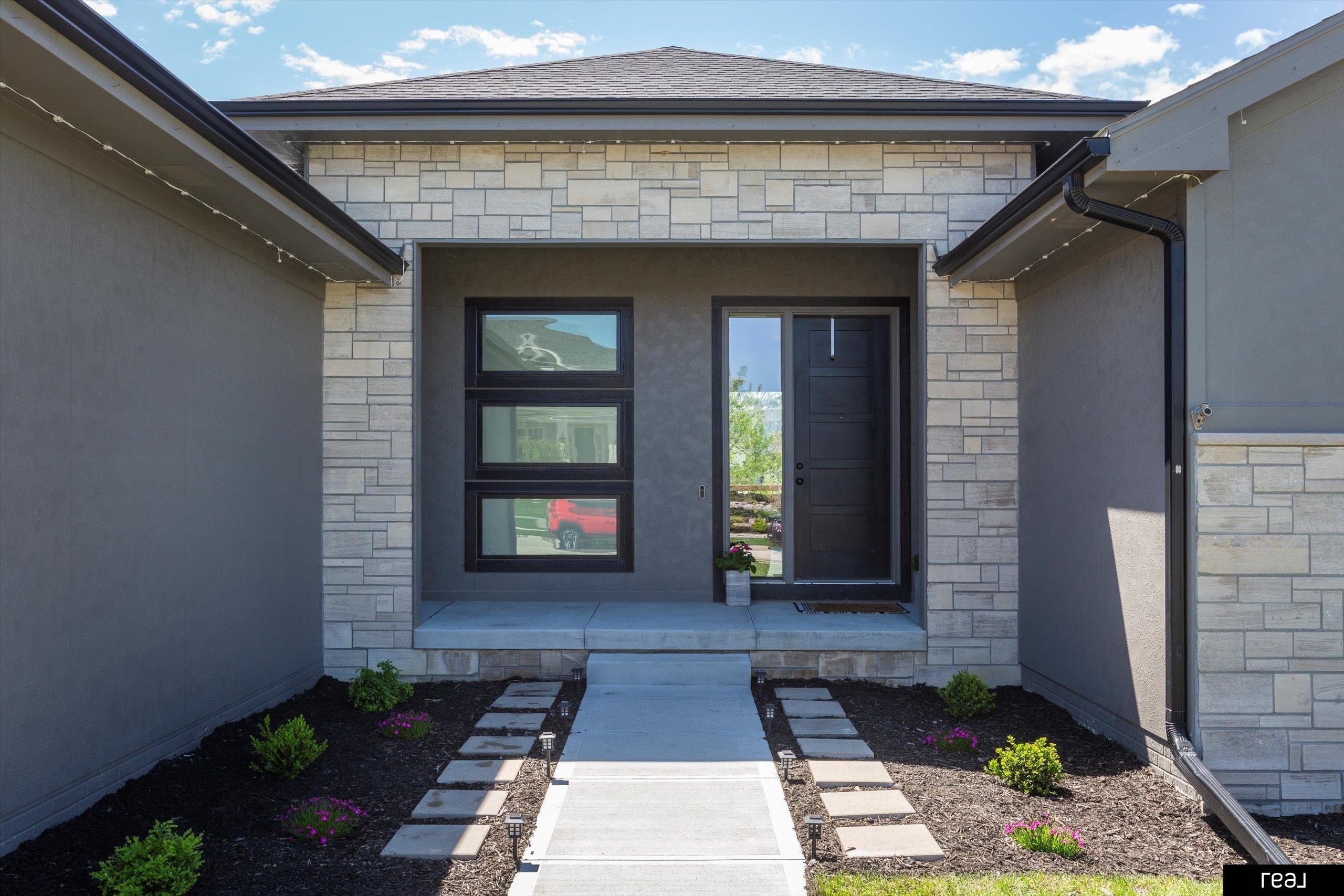 18332 Cheyenne Road, Omaha, Nebraska image 4