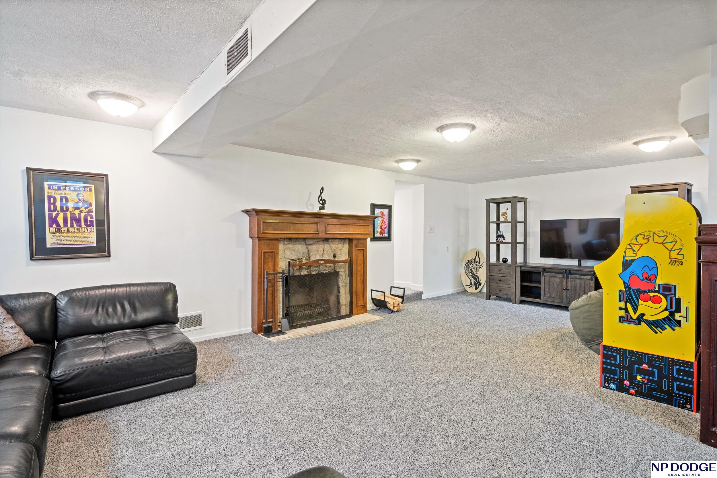 319 S 56th Street, Omaha, Nebraska image 33