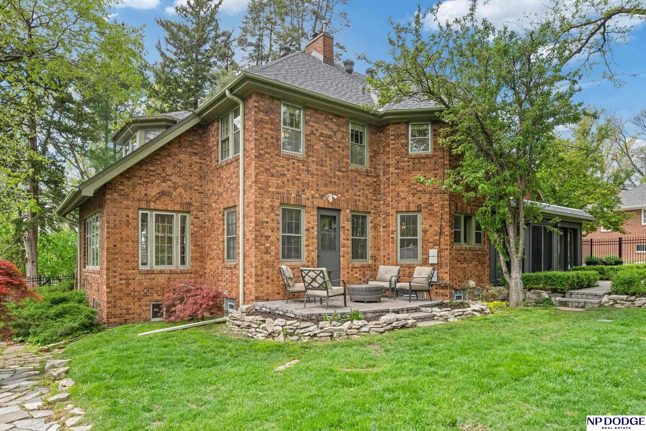 319 S 56th Street, Omaha, Nebraska image 10