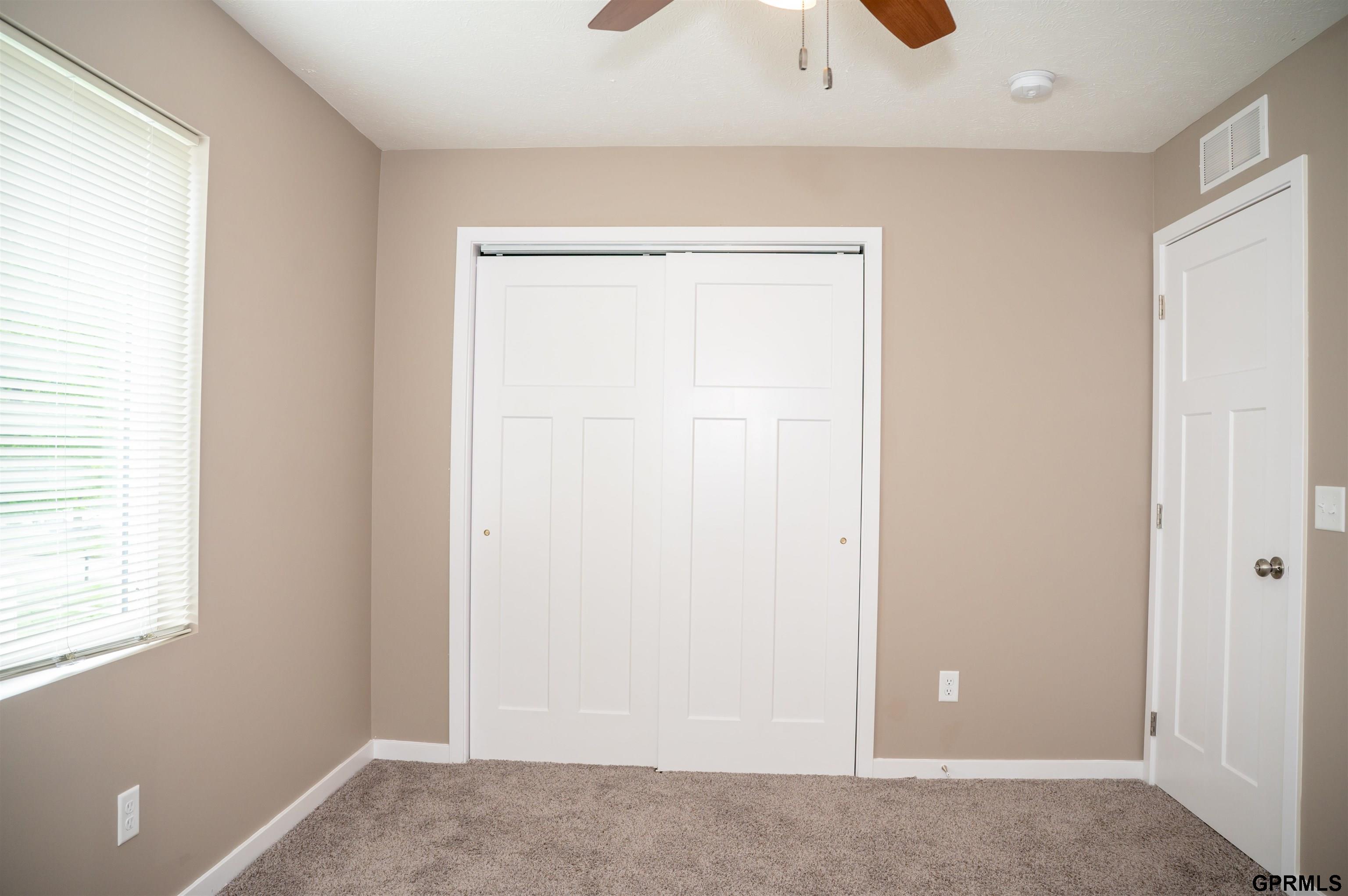6537 Burlington Avenue, Lincoln, Nebraska image 25