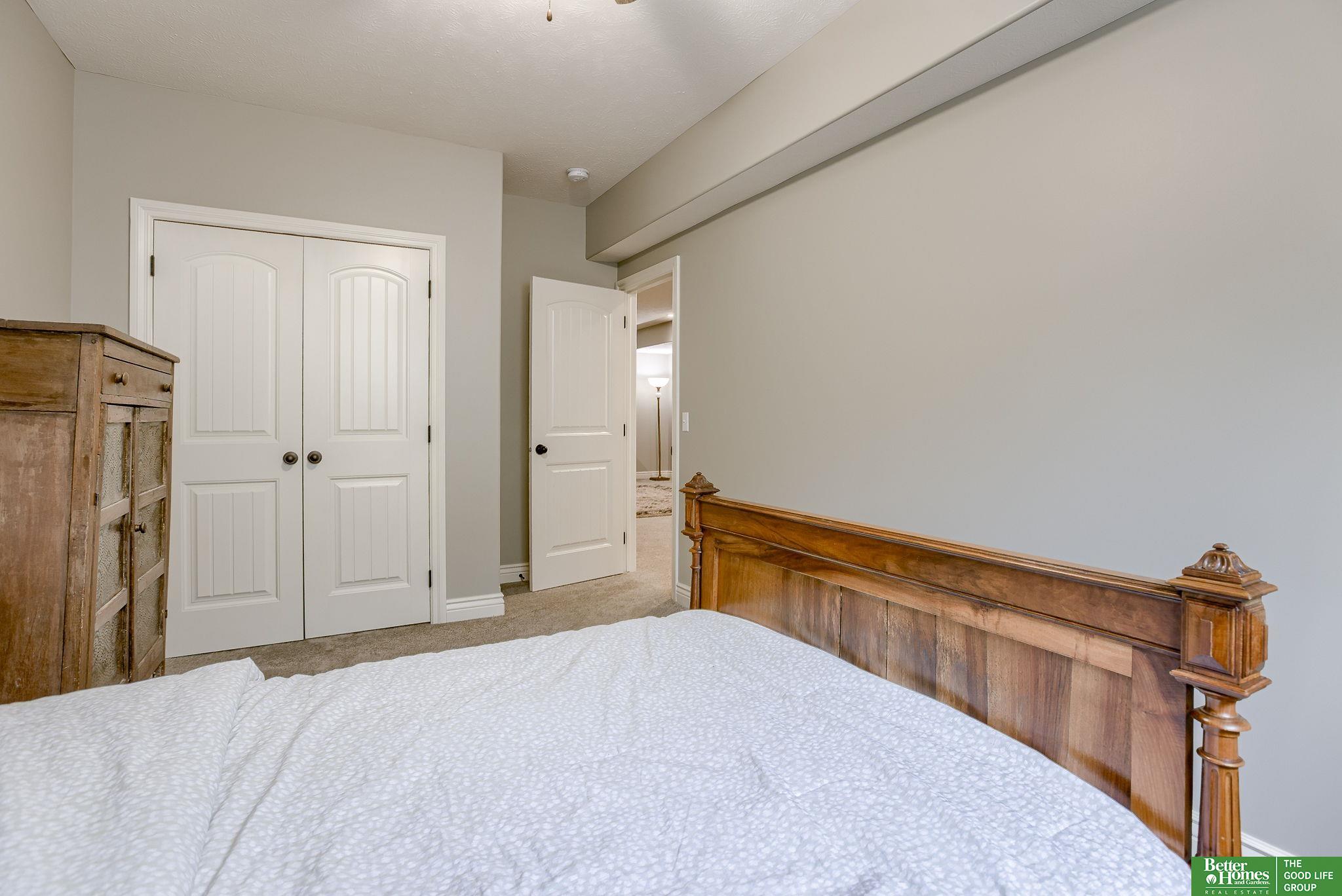 12622 S 73rd Street, Papillion, Nebraska image 33