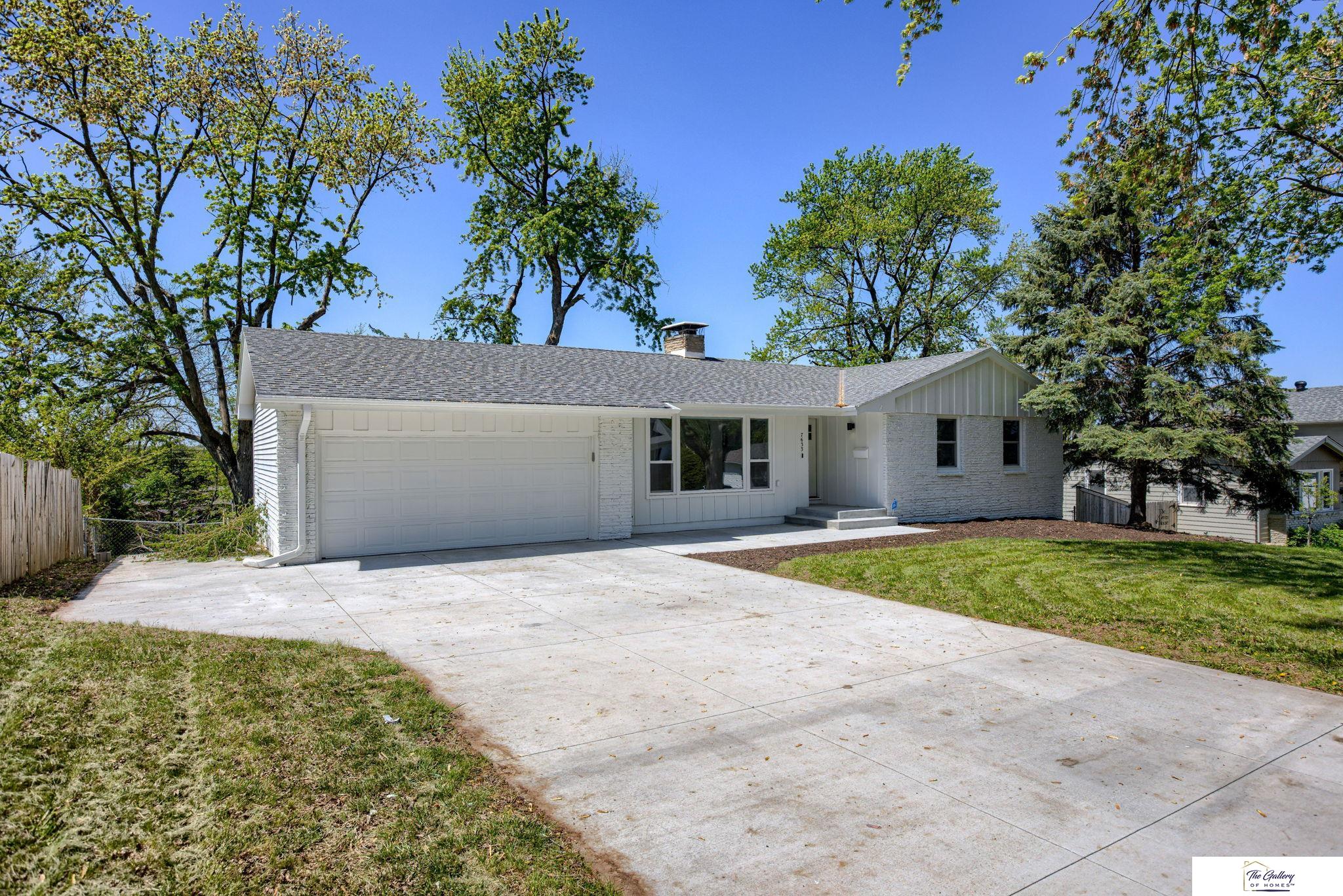 7633 Windsor Drive, Omaha, Nebraska image 2