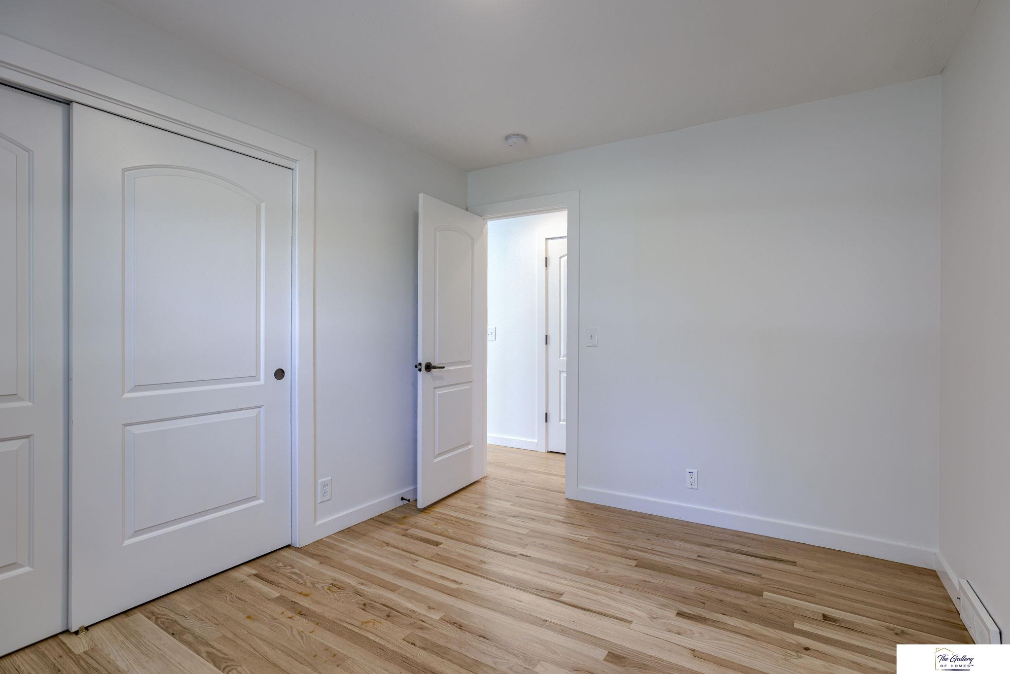 7633 Windsor Drive, Omaha, Nebraska image 18