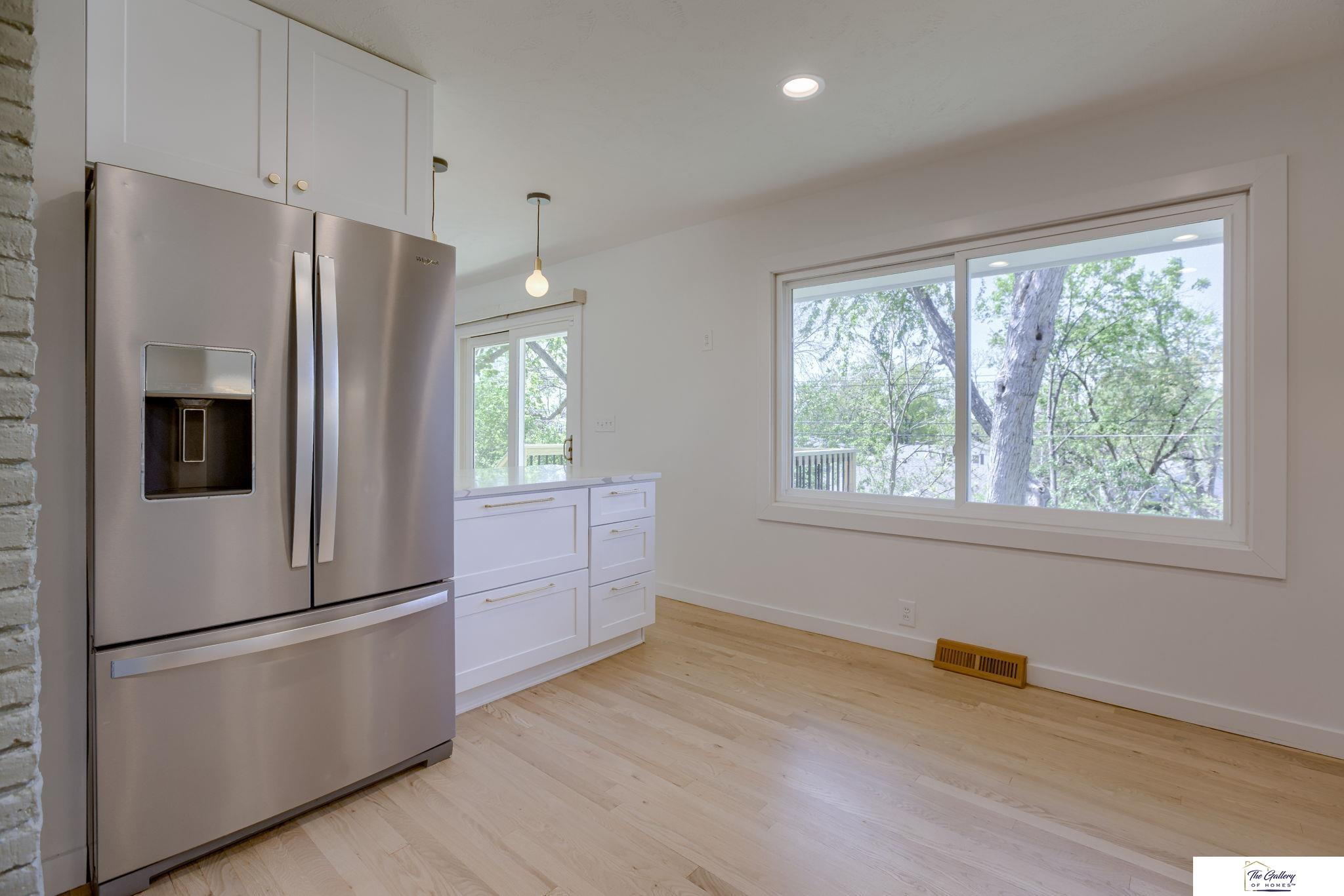 7633 Windsor Drive, Omaha, Nebraska image 9