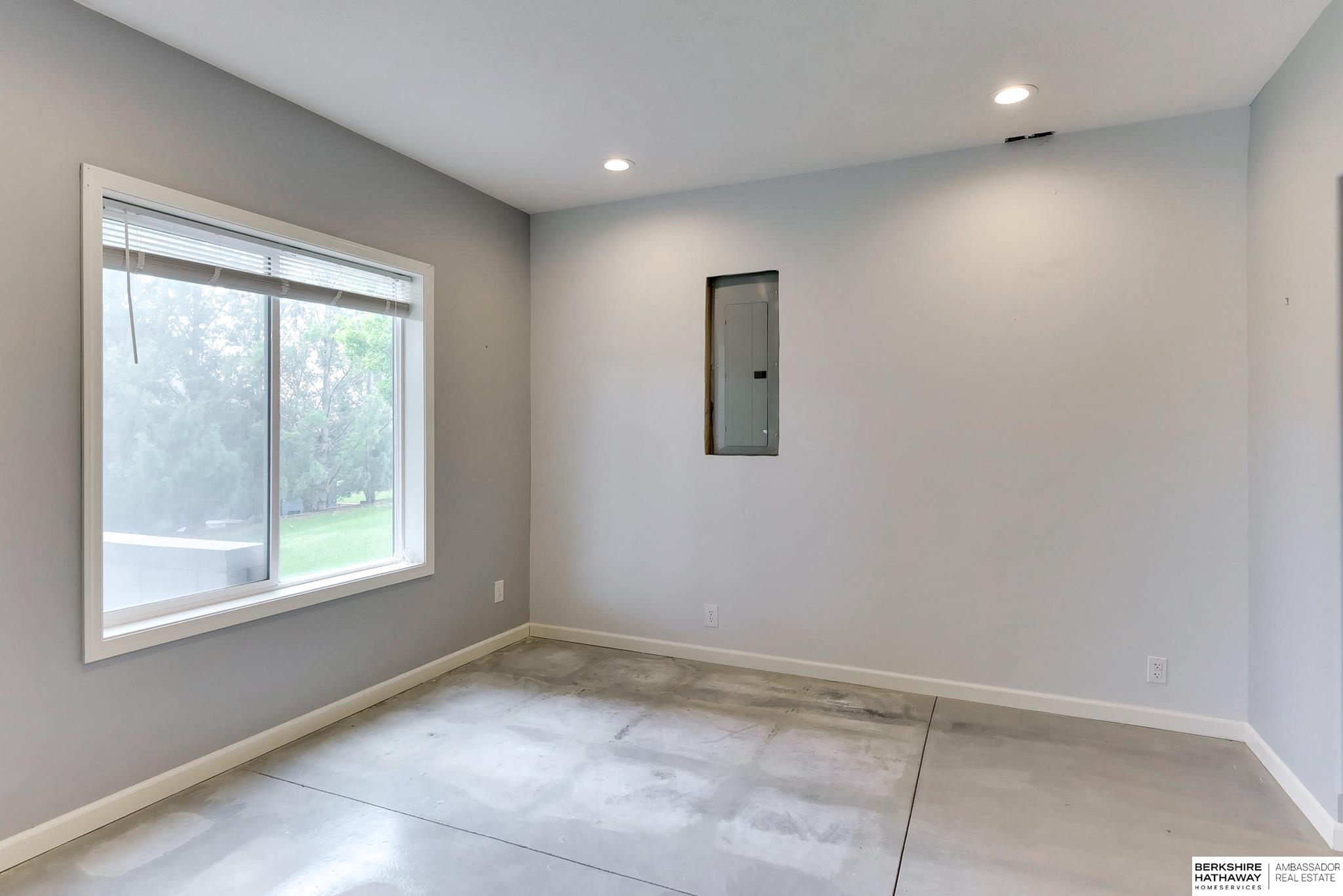 18425 Harney Street, Elkhorn, Nebraska image 46