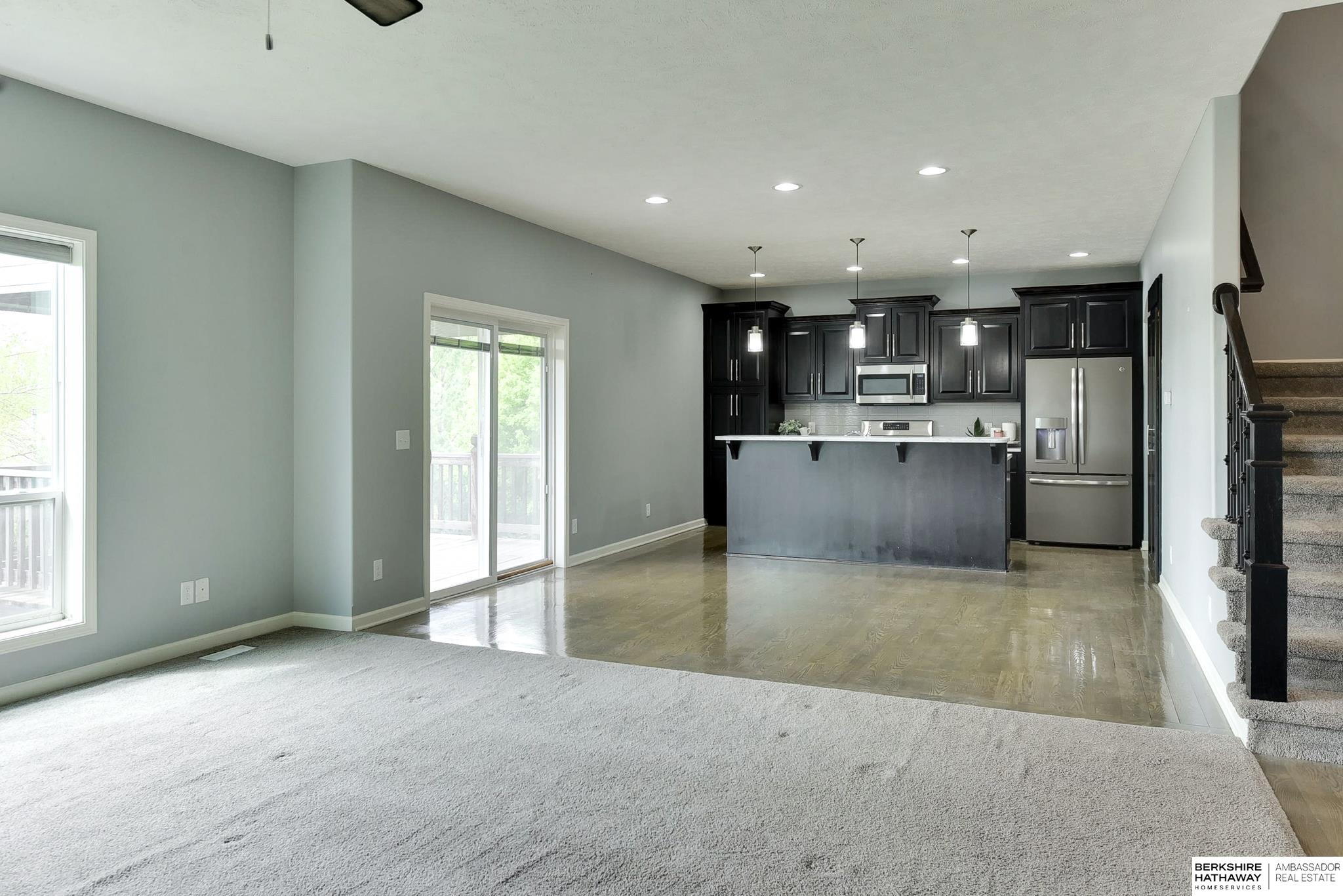18425 Harney Street, Elkhorn, Nebraska image 9