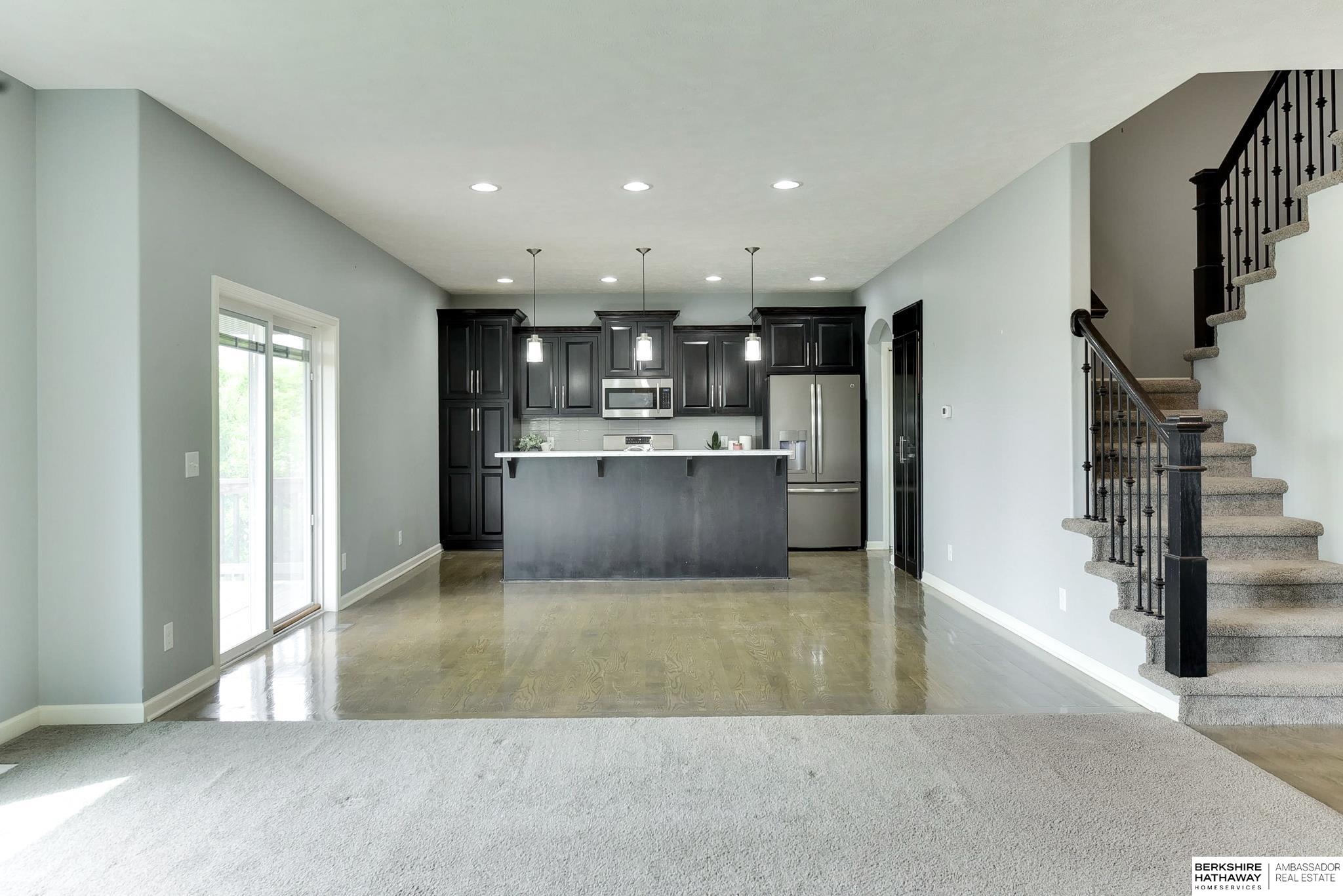 18425 Harney Street, Elkhorn, Nebraska image 10