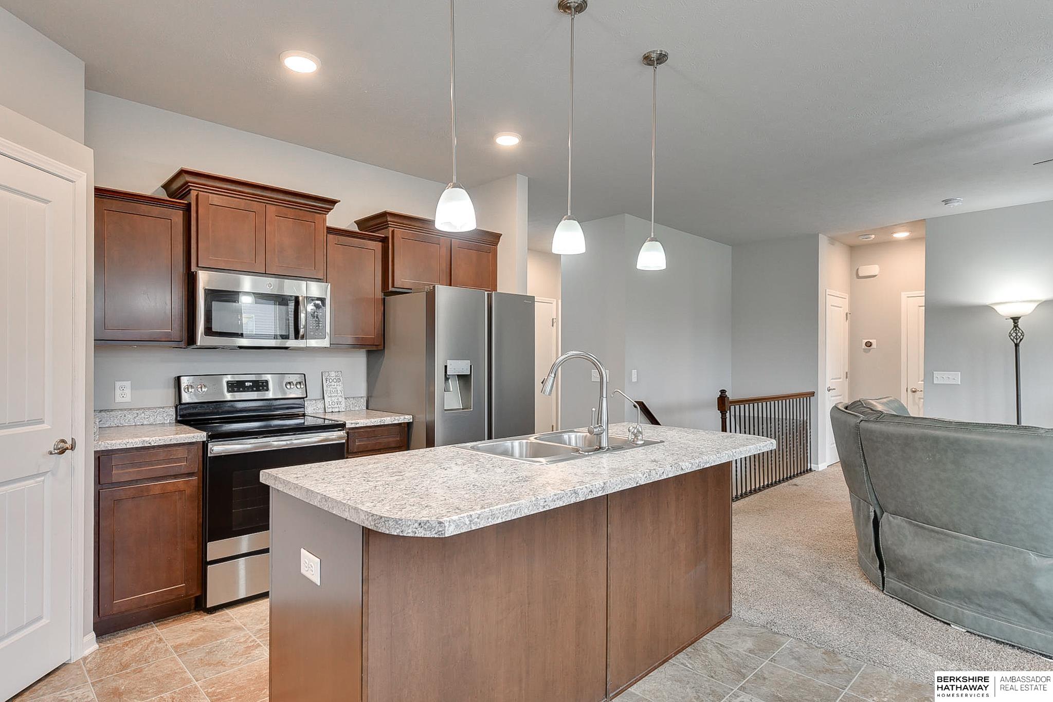 14562 Potter Circle, Bennington, Nebraska image 10