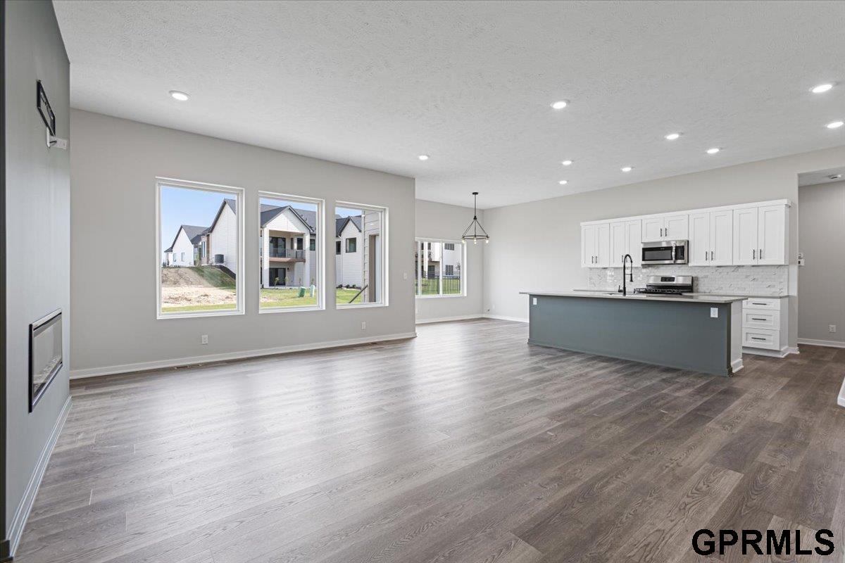 21120 Jessie Avenue, Elkhorn, Nebraska image 7