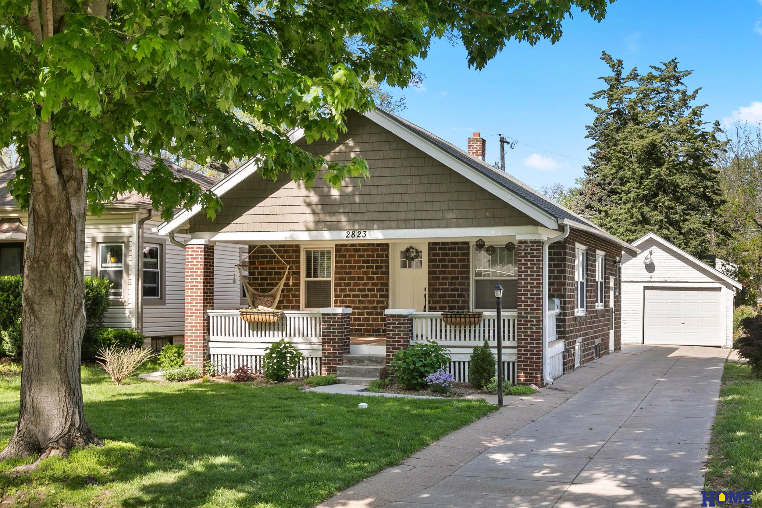 2823 S 12th Street, Lincoln, Nebraska image 2