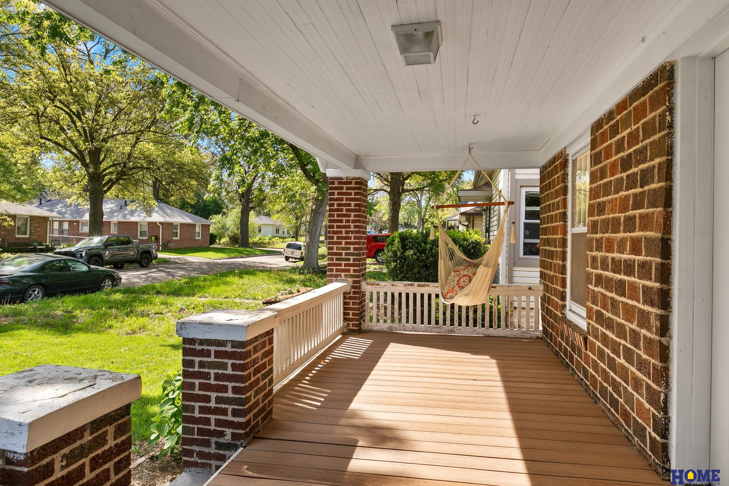 2823 S 12th Street, Lincoln, Nebraska image 4