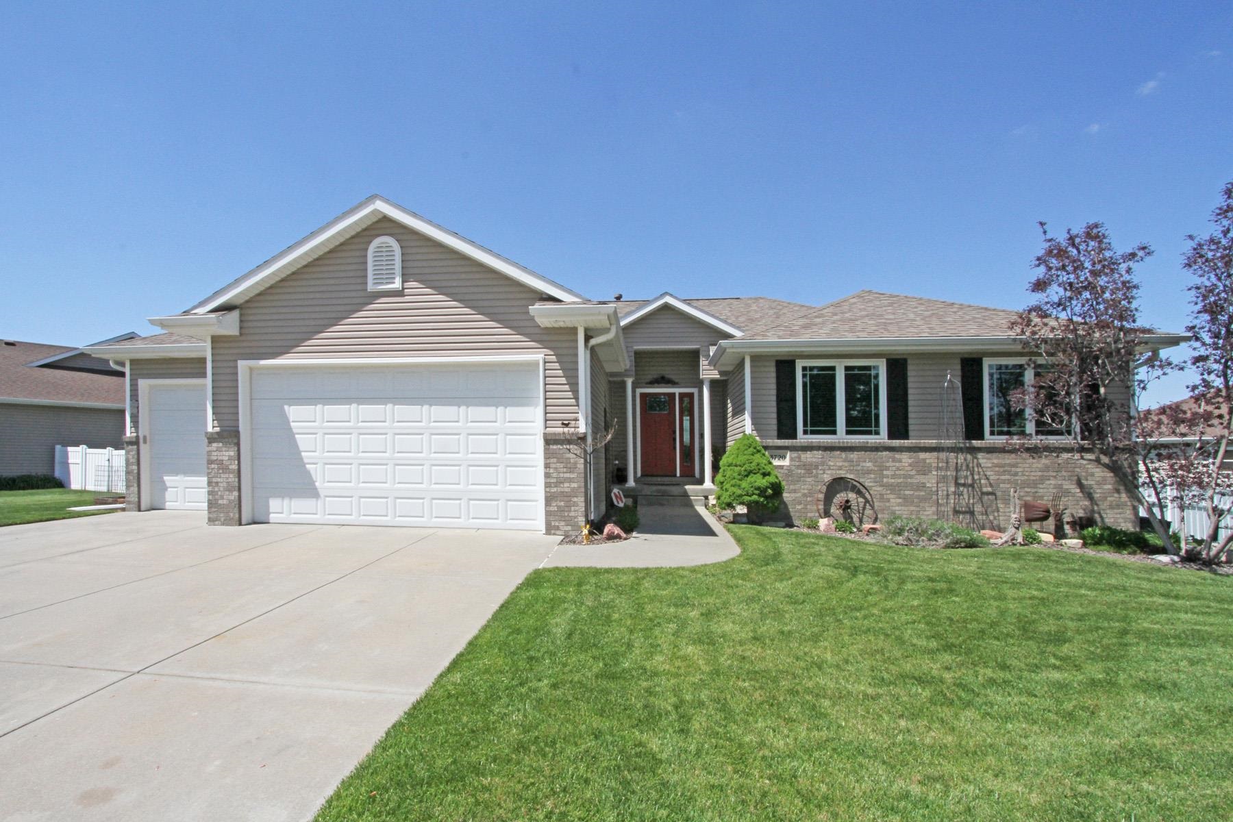 3720 W Karwat Lane, Lincoln