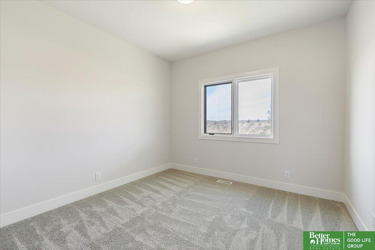 4530 S 203rd Street, Omaha, Nebraska image 33