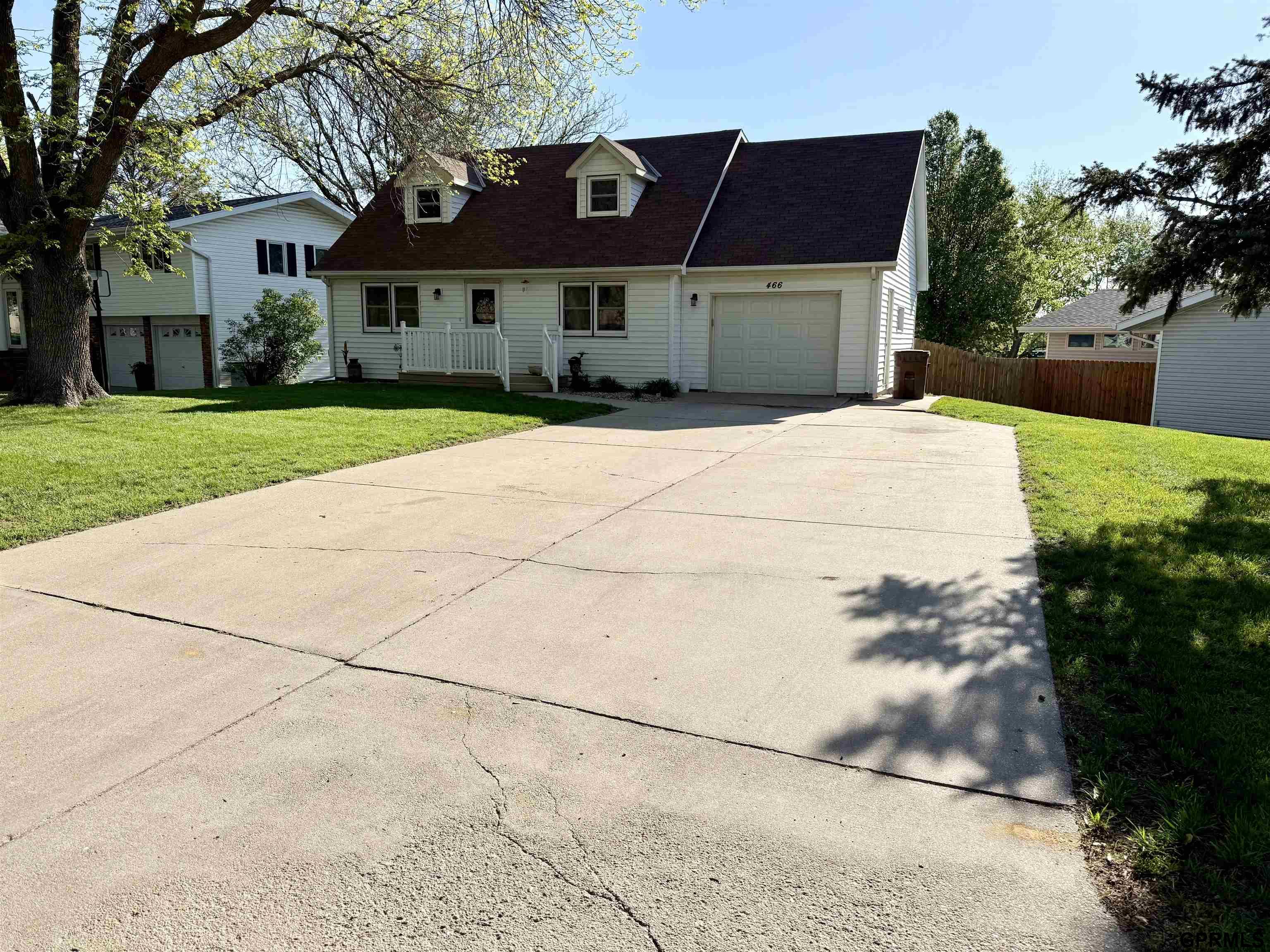 466 Locust Street, Milford, Nebraska image 1