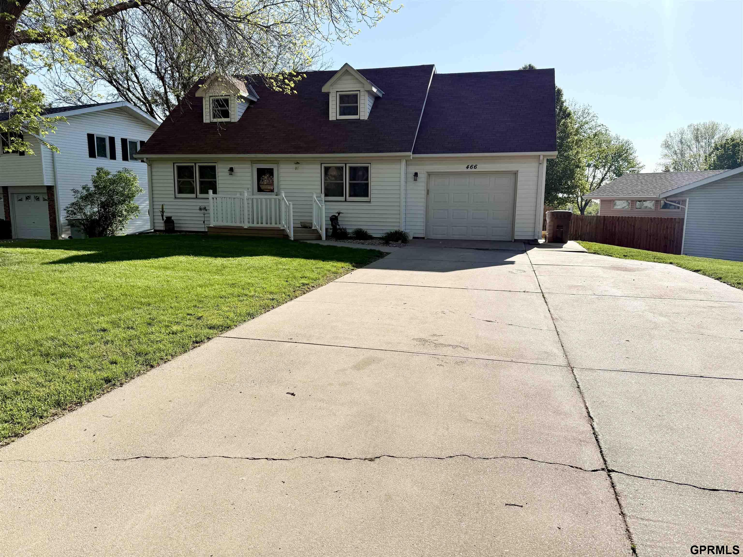 466 Locust Street, Milford, Nebraska image 2