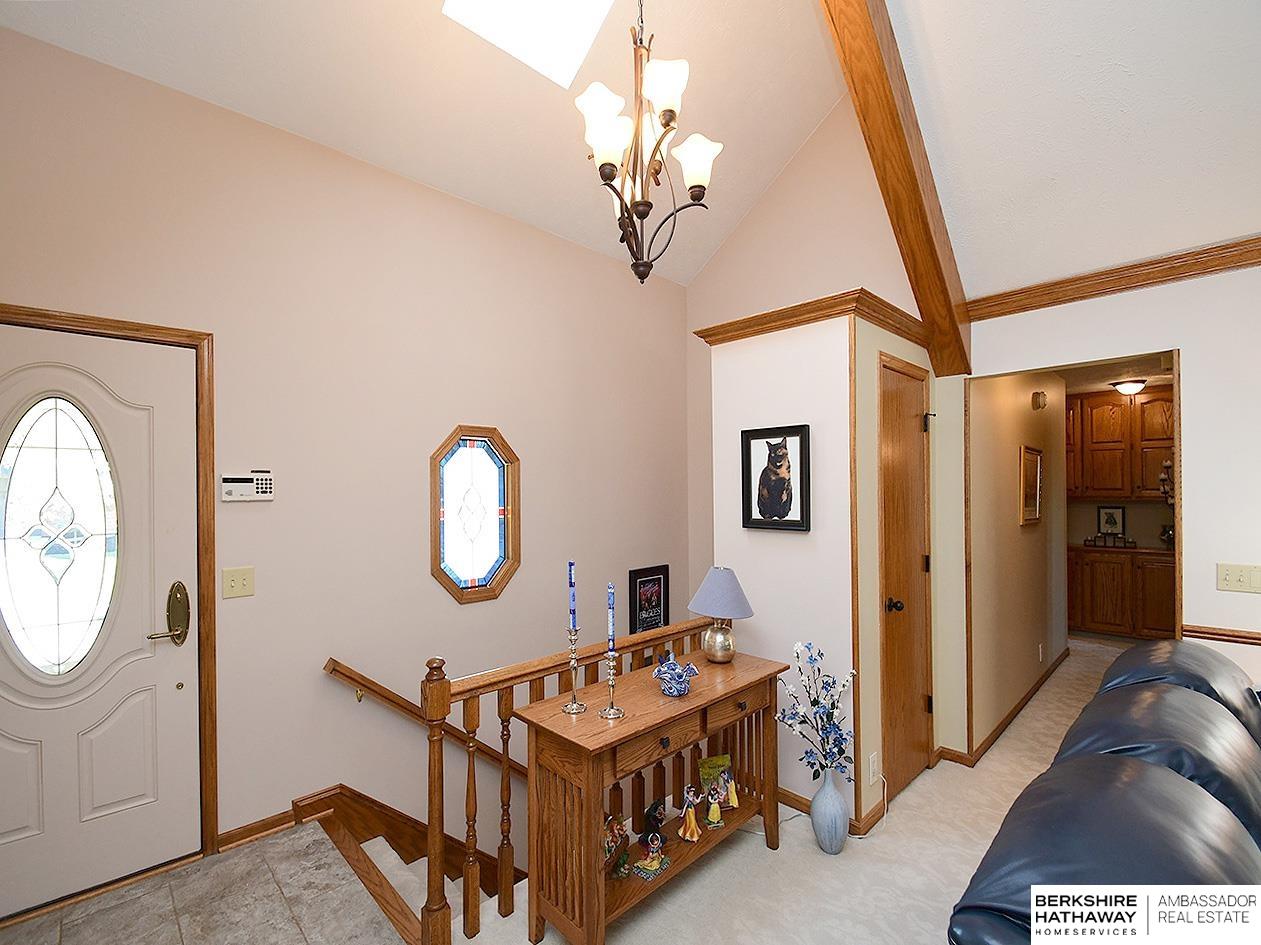 15712 Jackson Drive, Omaha, Nebraska image 4