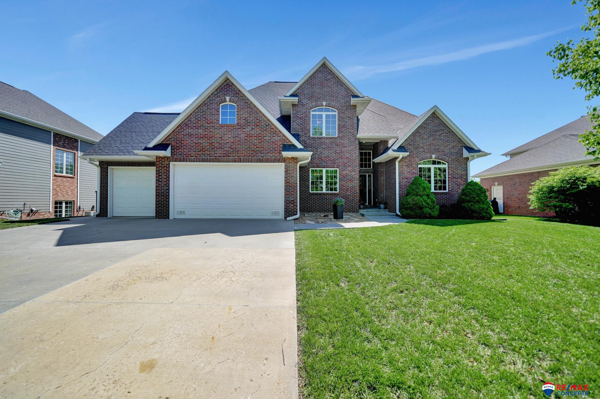 6724 S Ridge Drive, Lincoln, Nebraska image 1