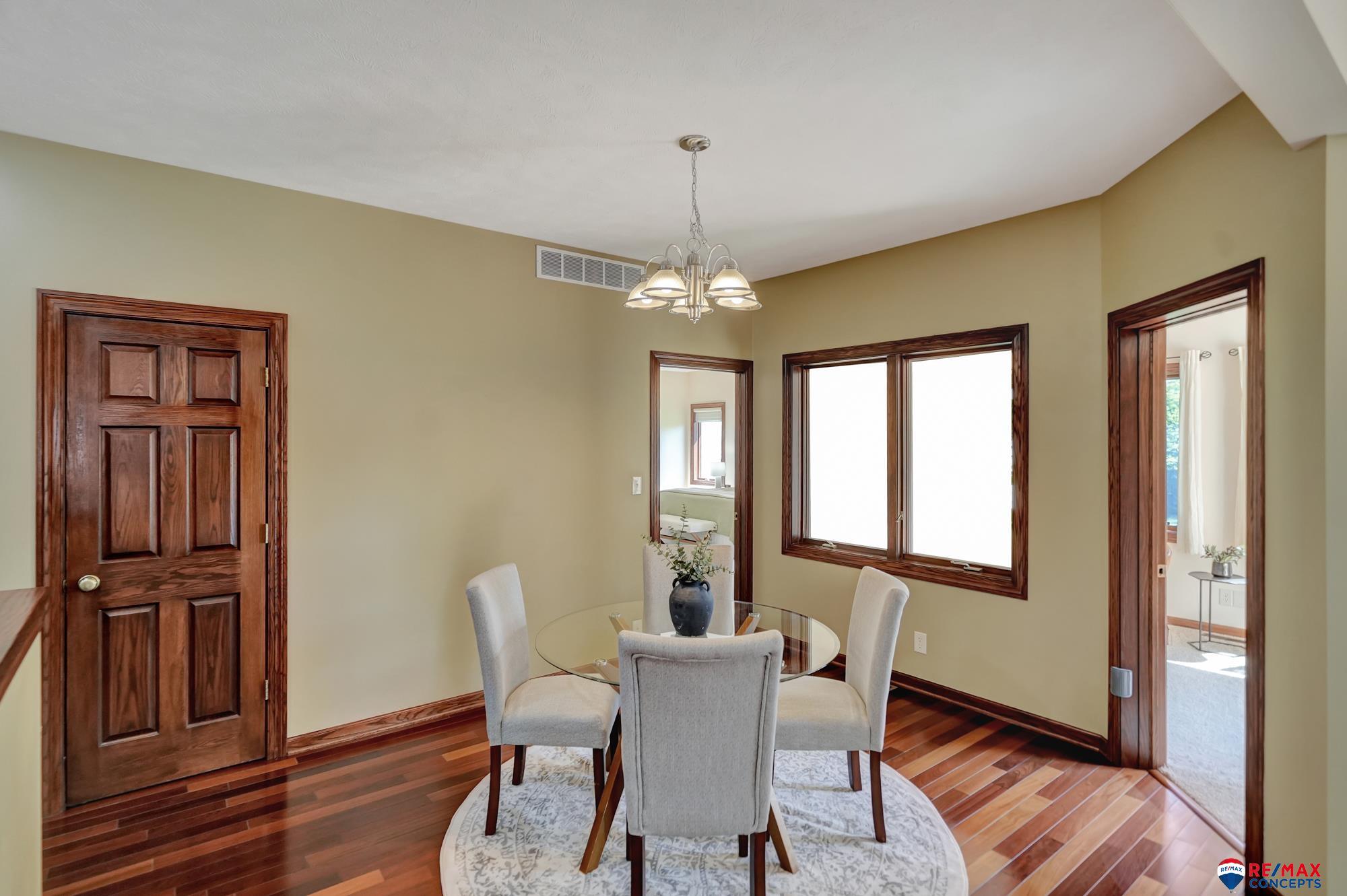 6724 S Ridge Drive, Lincoln, Nebraska image 29