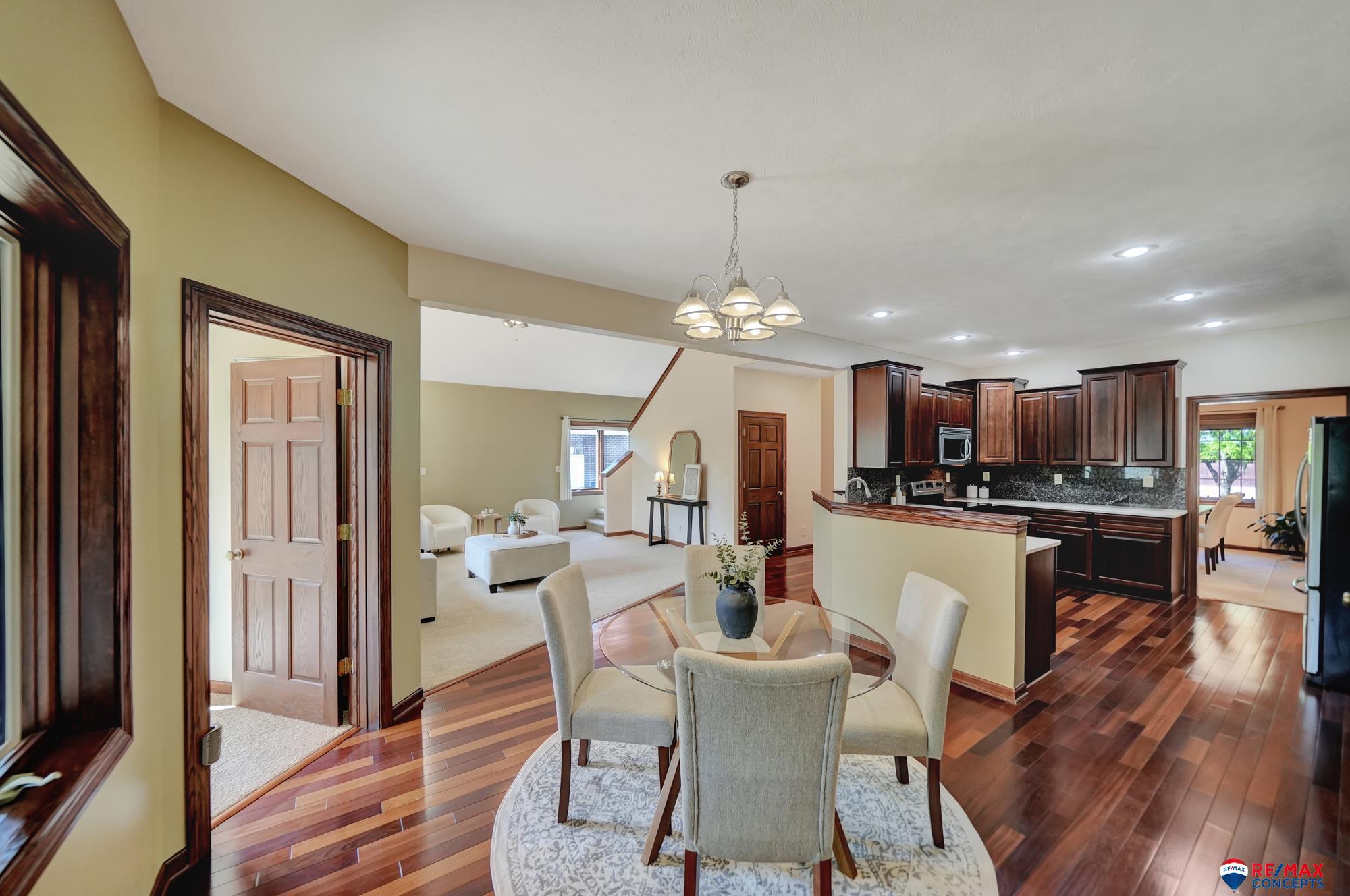 6724 S Ridge Drive, Lincoln, Nebraska image 30
