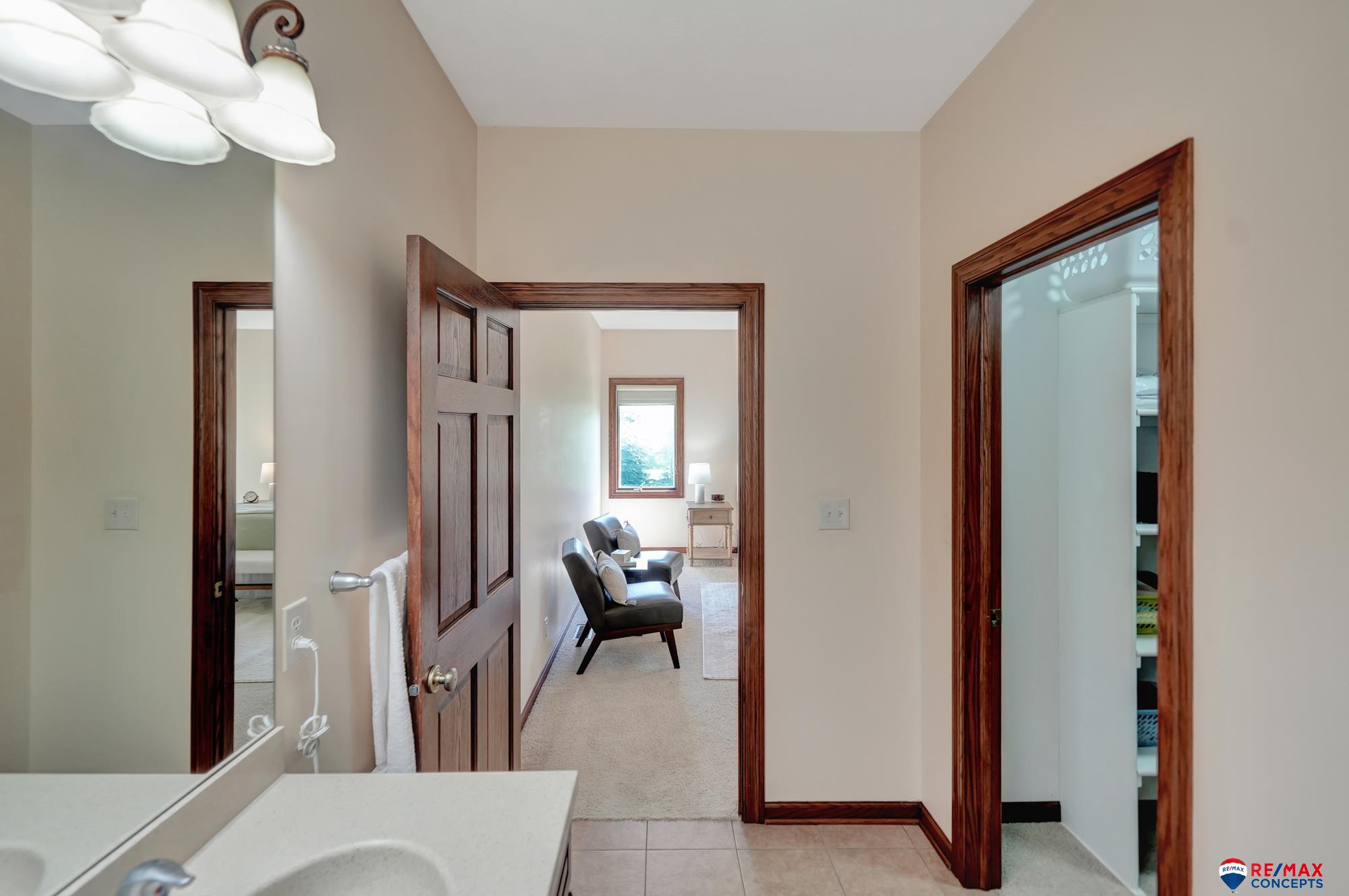 6724 S Ridge Drive, Lincoln, Nebraska image 41