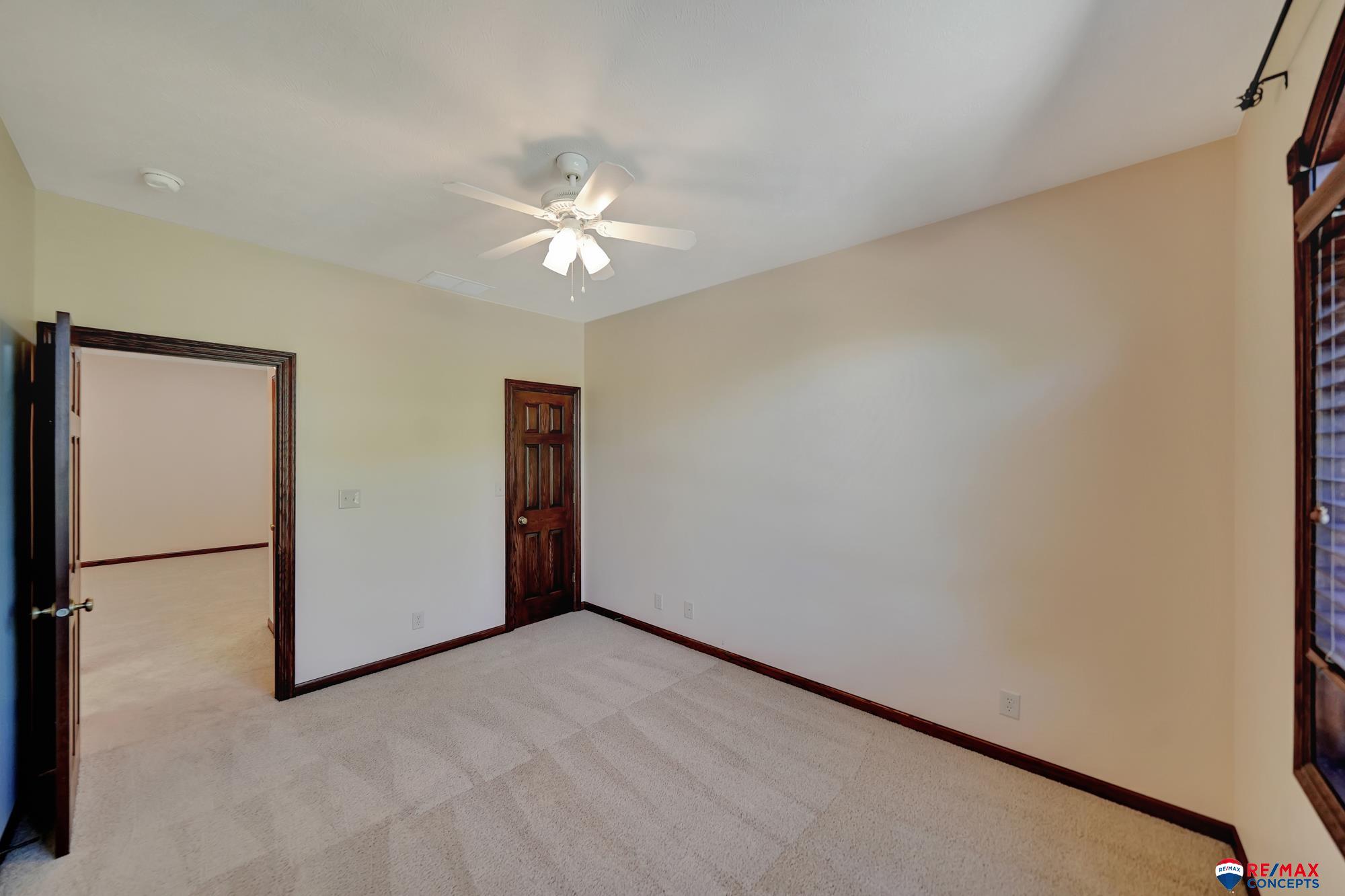 6724 S Ridge Drive, Lincoln, Nebraska image 50