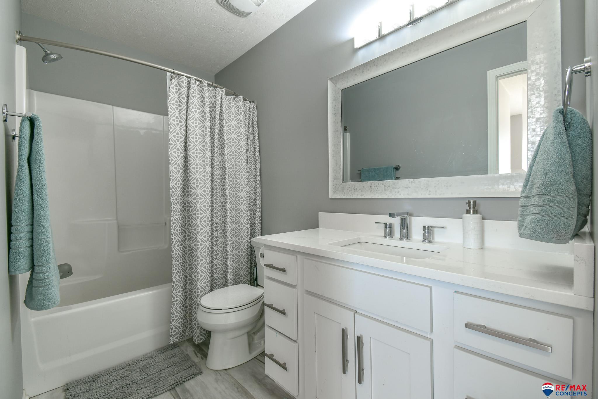6325 Nashway Circle, Lincoln, Nebraska image 33