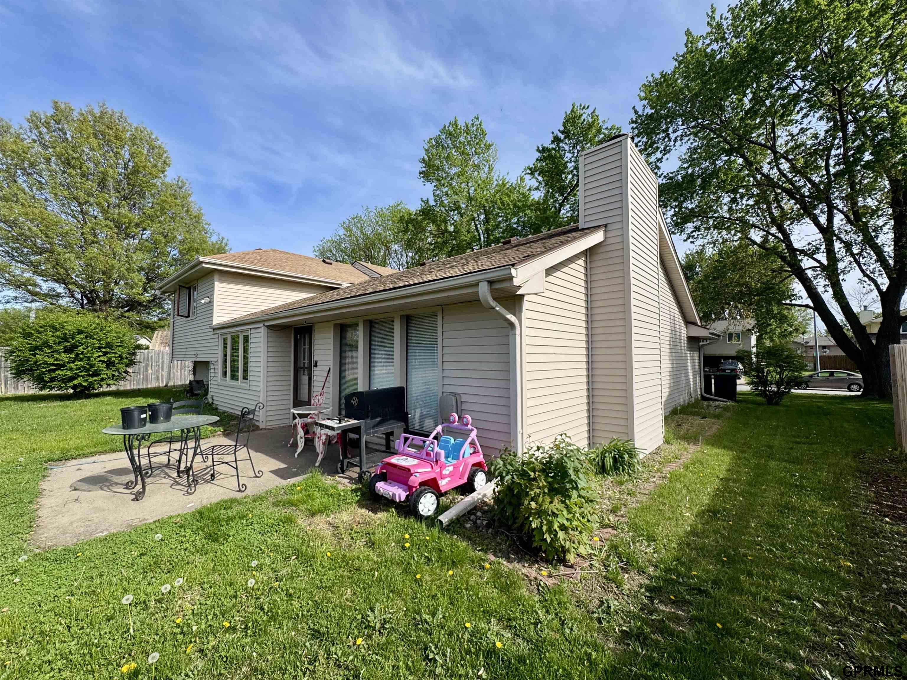 11748 Raleigh Drive, Omaha, Nebraska image 7