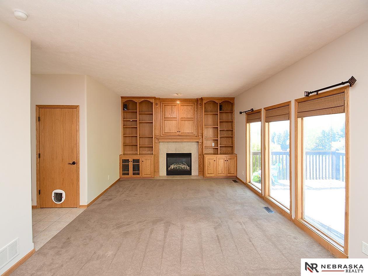 805 W Centennial Road, Papillion, Nebraska image 9