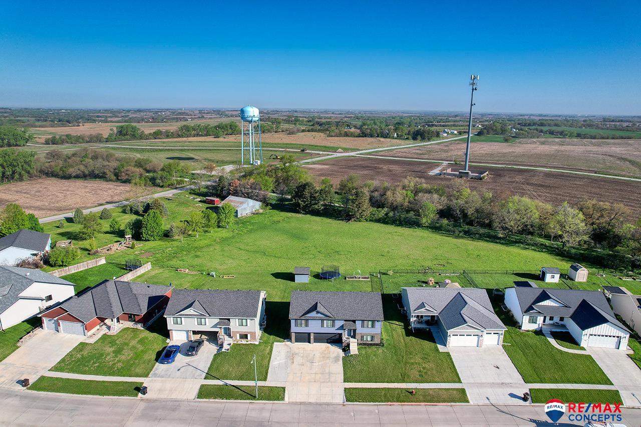 1332 Olivia Drive, Eagle, Nebraska image 35