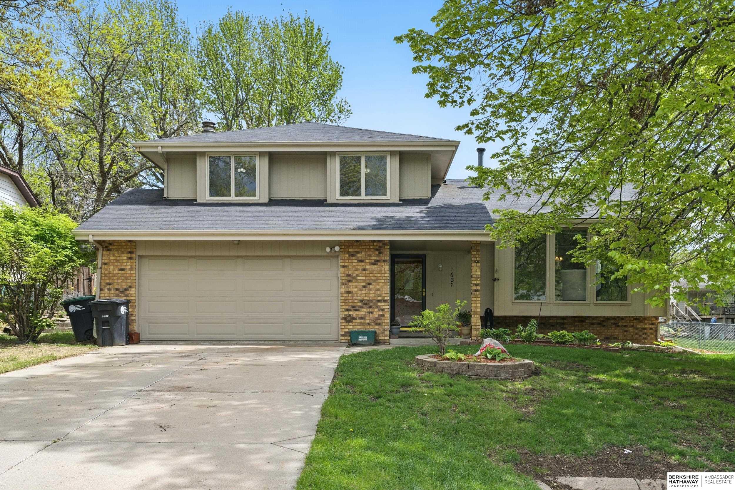 1627 N 150th Court, Omaha, Nebraska image 1