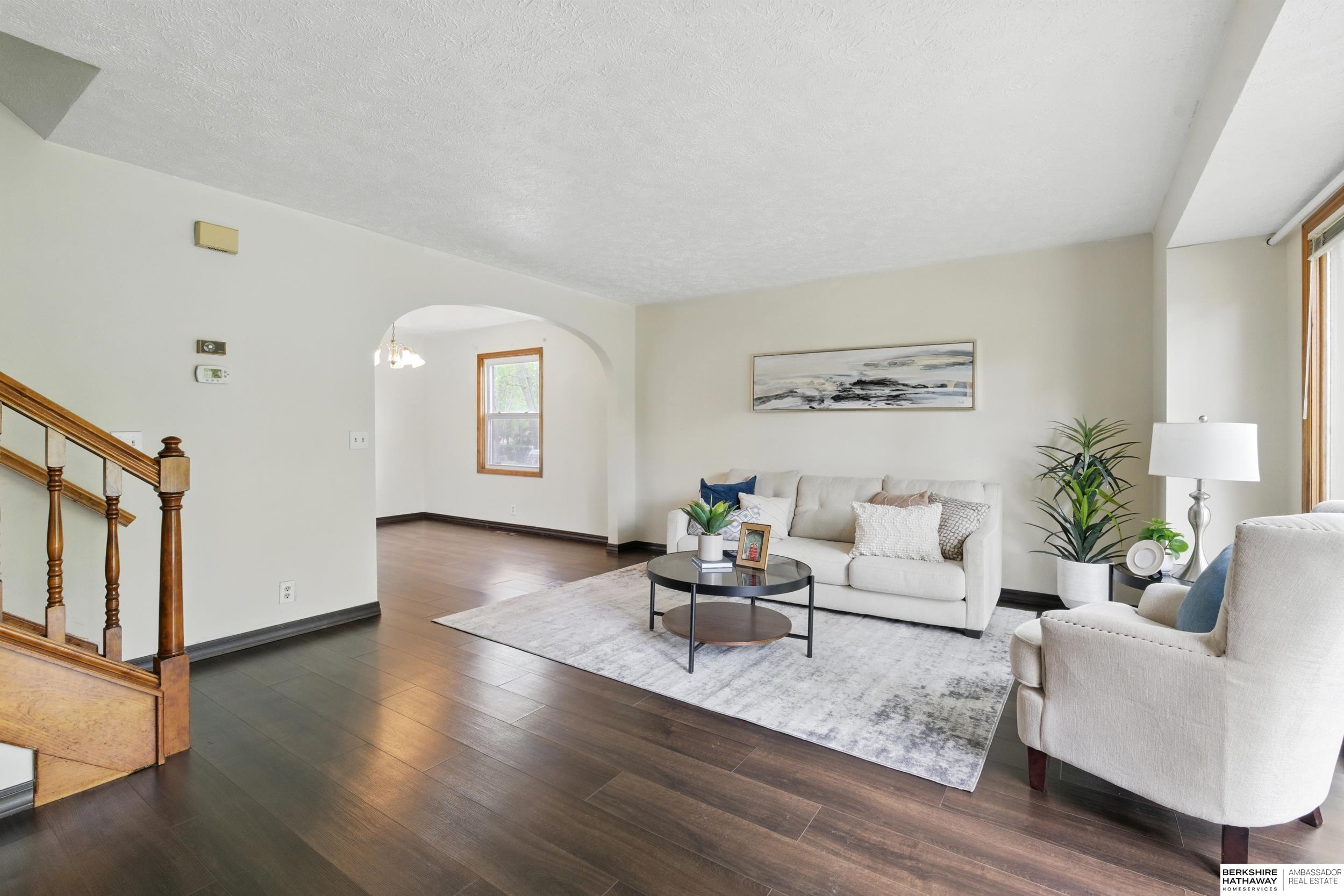 1627 N 150th Court, Omaha, Nebraska image 4
