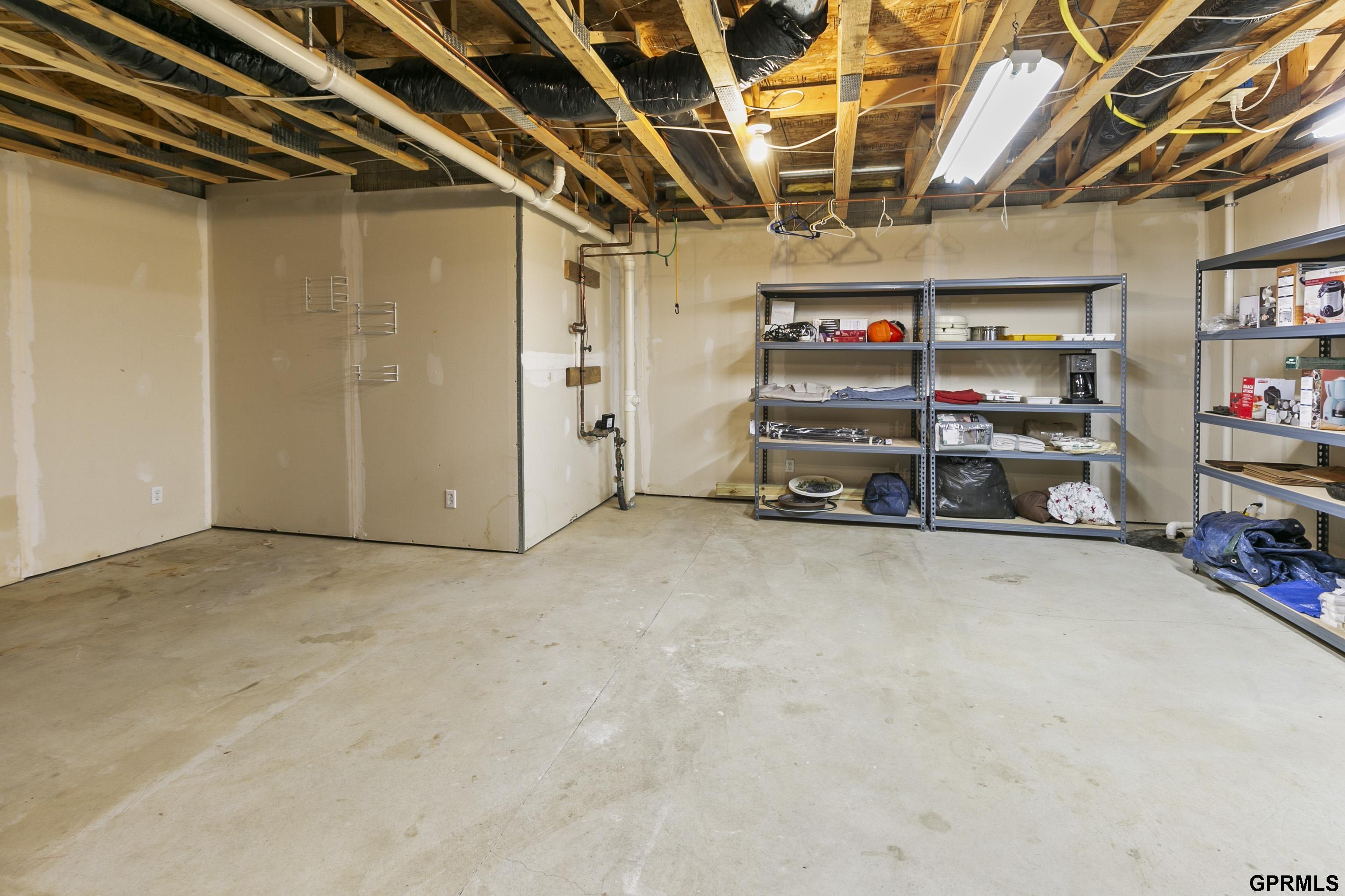 2502 Hummingbird Circle, Bellevue, Nebraska image 29