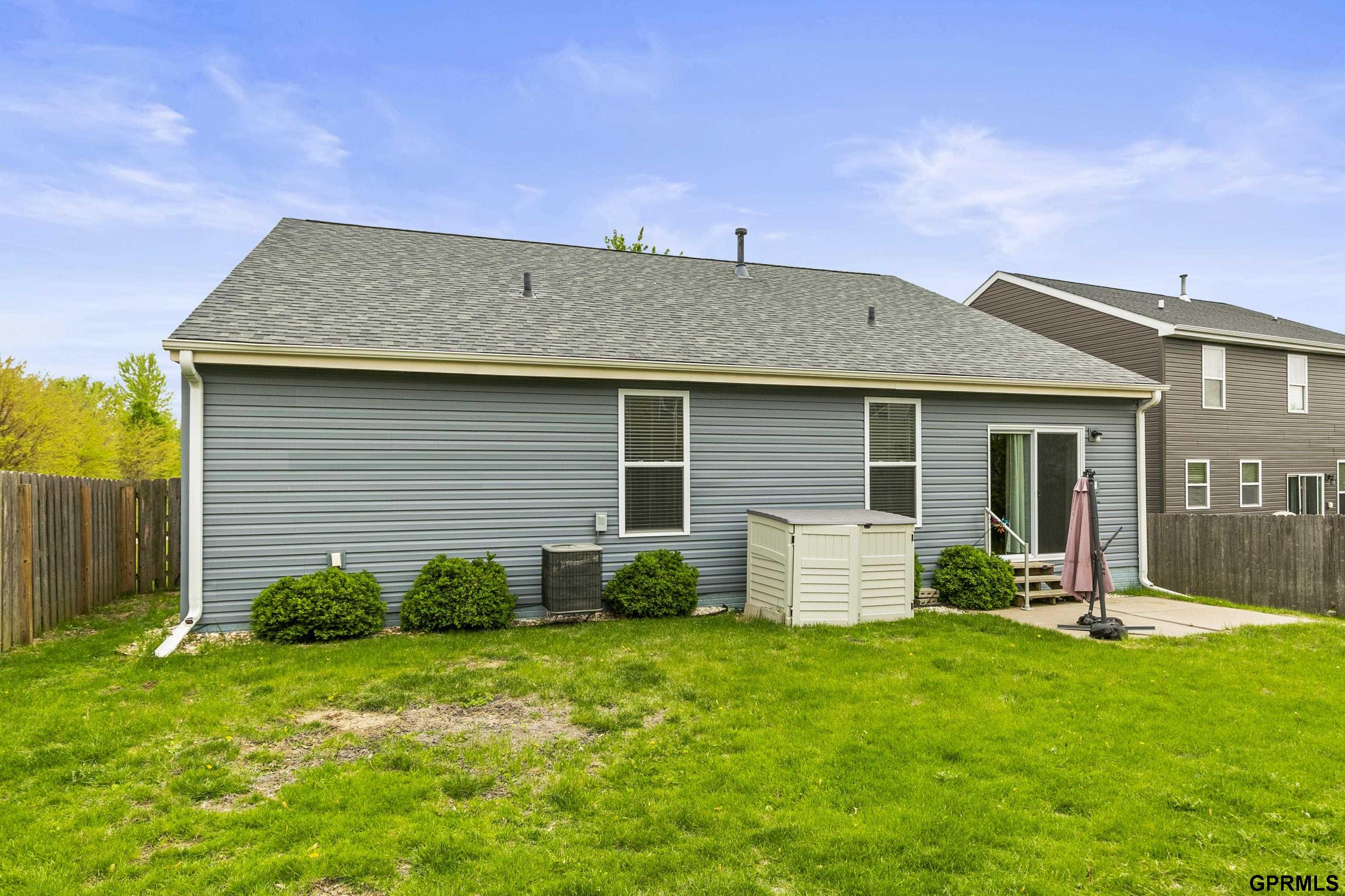2502 Hummingbird Circle, Bellevue, Nebraska image 30