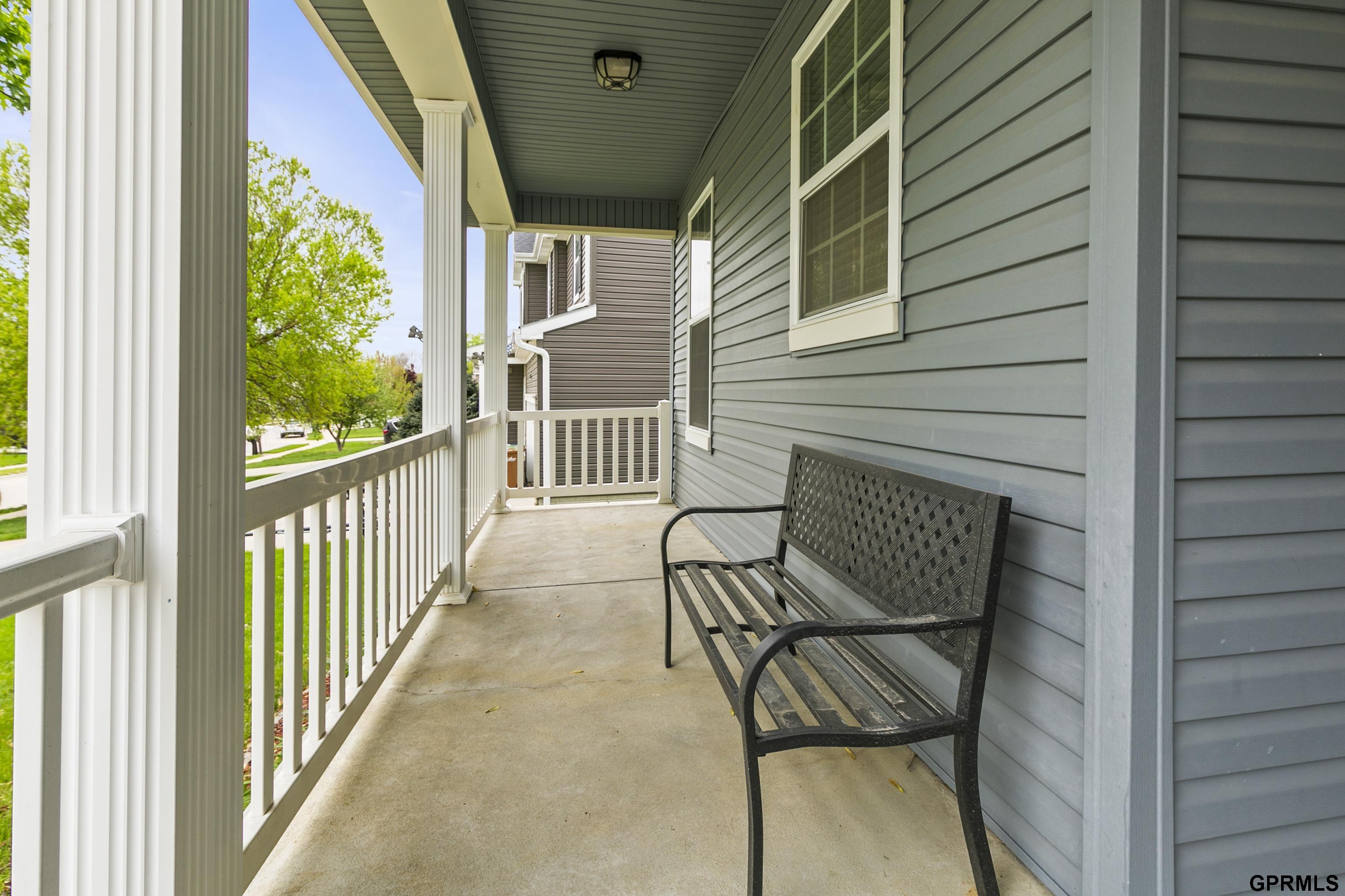 2502 Hummingbird Circle, Bellevue, Nebraska image 6