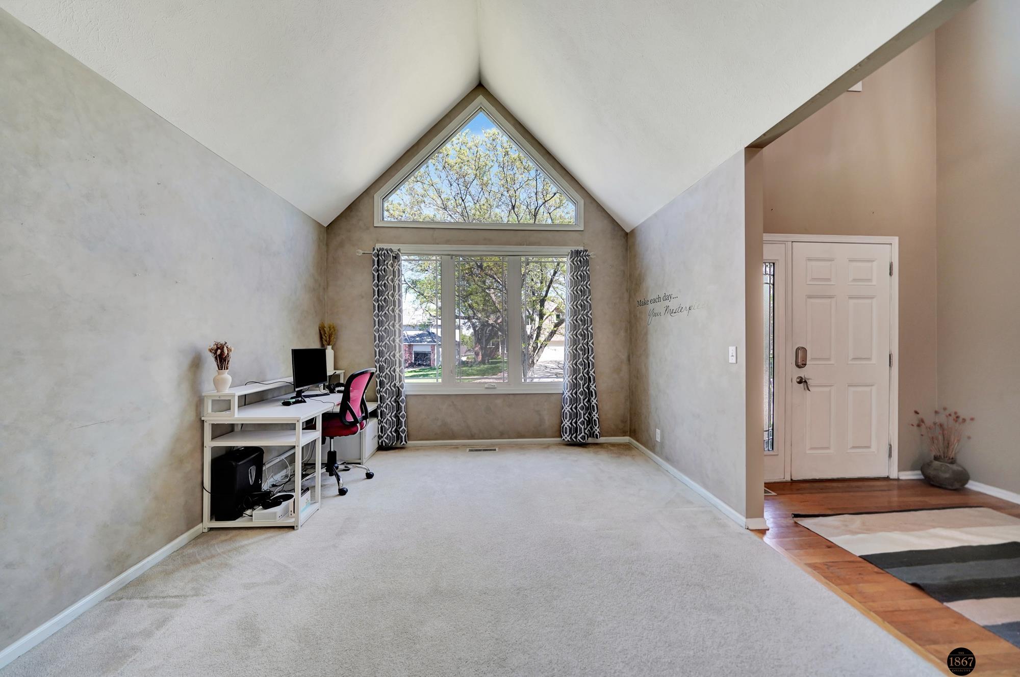 7233 Beaver Hollow
