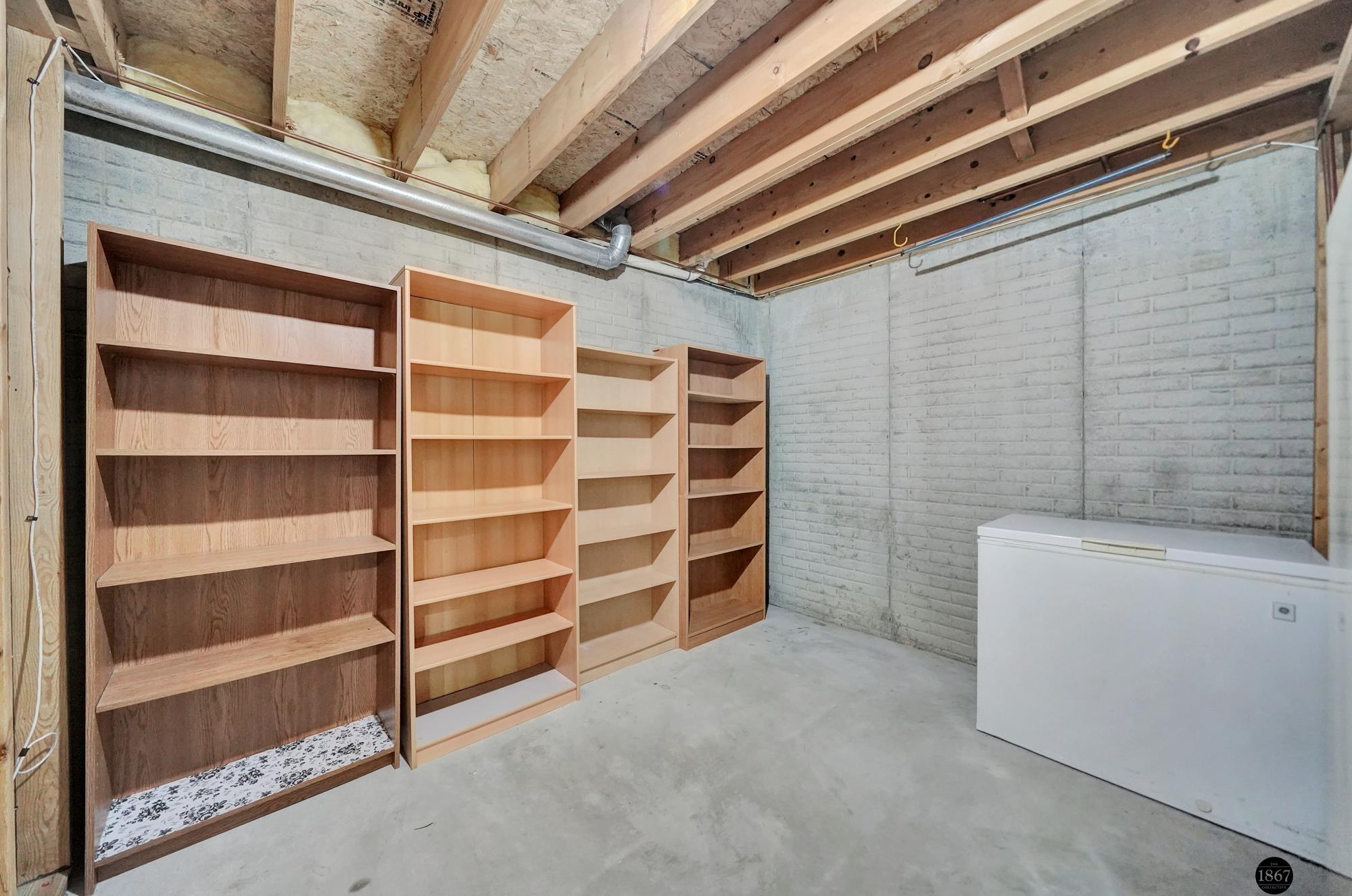7233 Beaver Hollow
